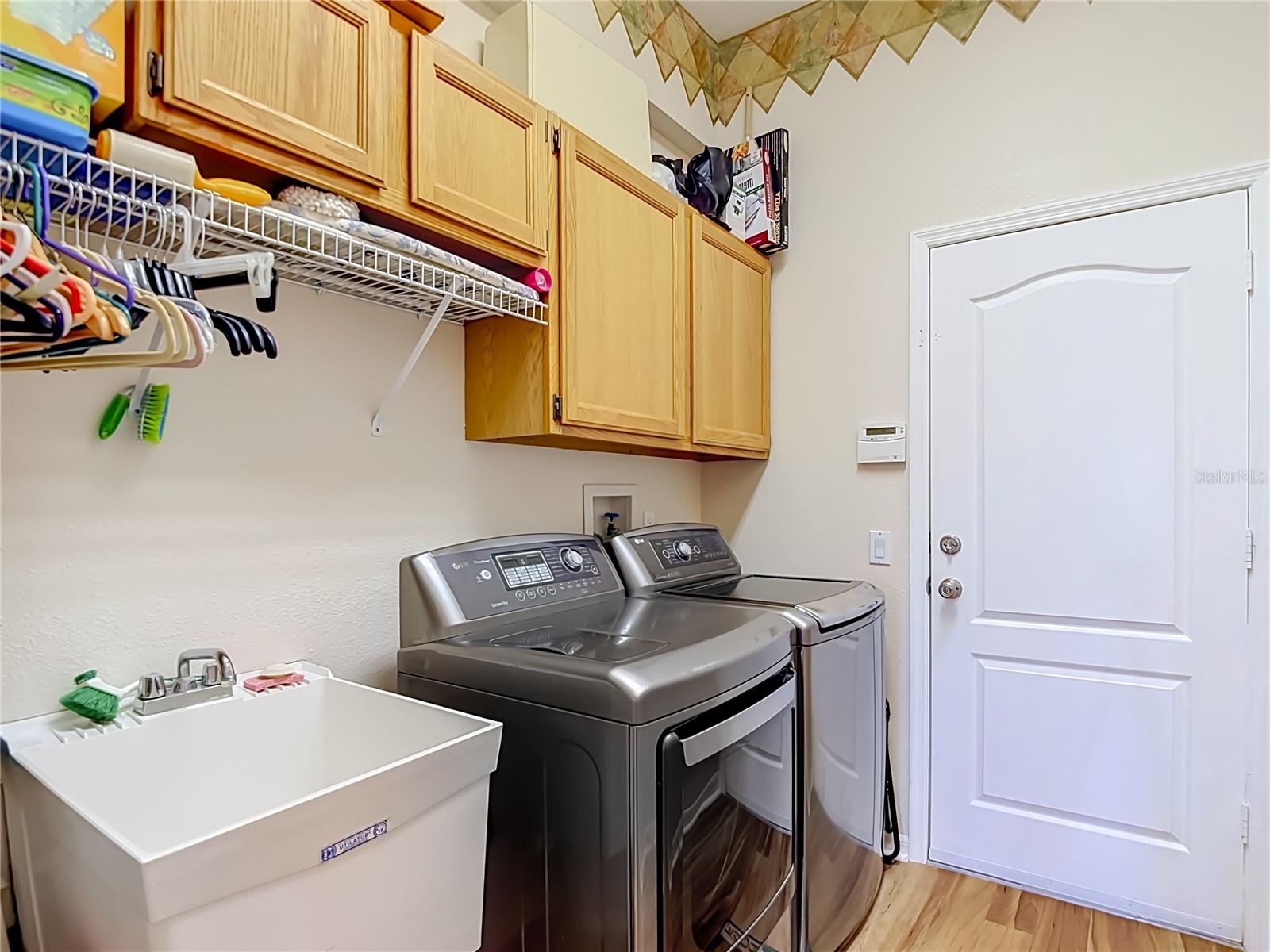 3350 PENDLETON WAY — photo 82