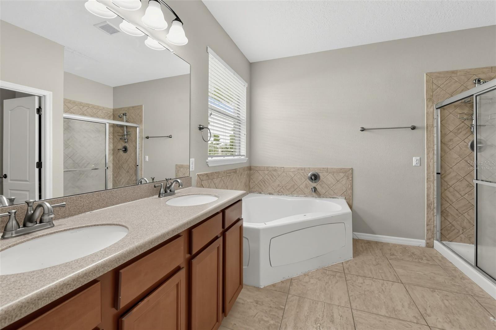12218 LAVENDER LOOP — photo 20