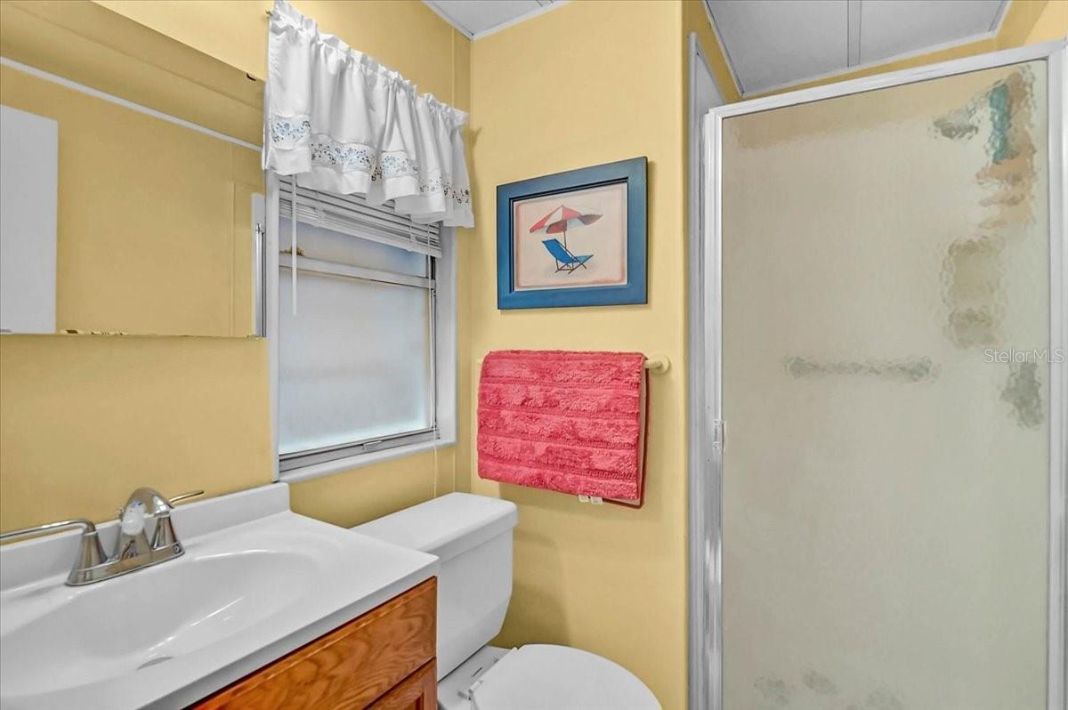 145 EDGEWOOD DR — photo 17