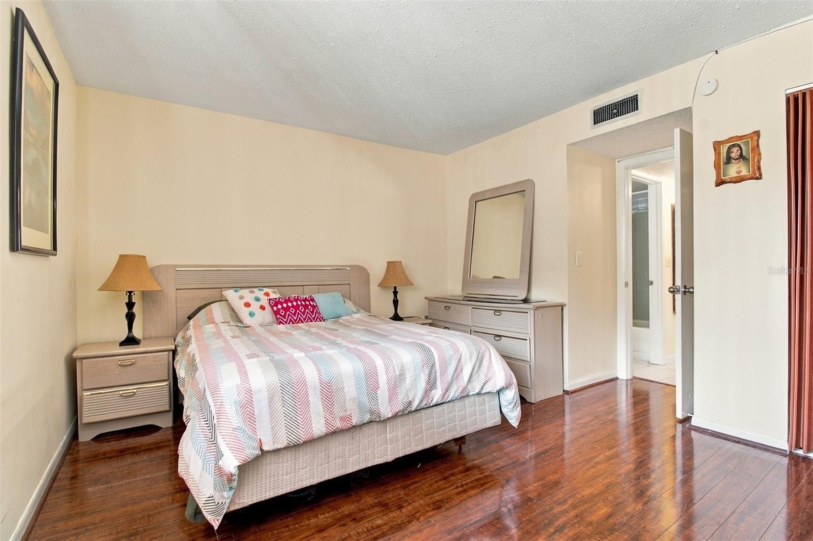 6308 NEWTOWN CIR #8B5 — photo 19