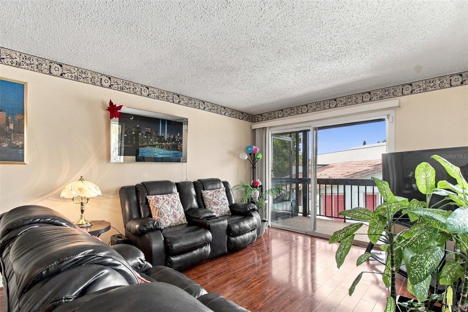 6308 NEWTOWN CIR #8B5 — photo 25