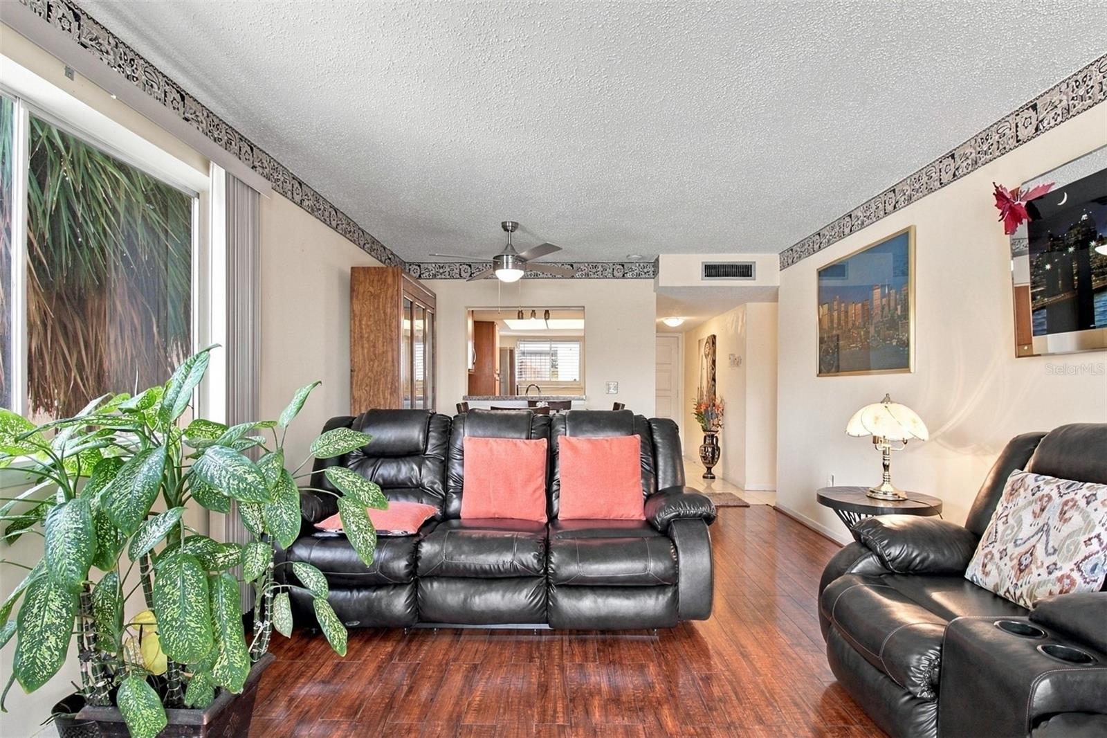 6308 NEWTOWN CIR #8B5 — photo 24