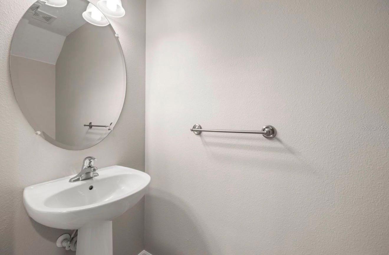 8832 RED BEECHWOOD CT — photo 4