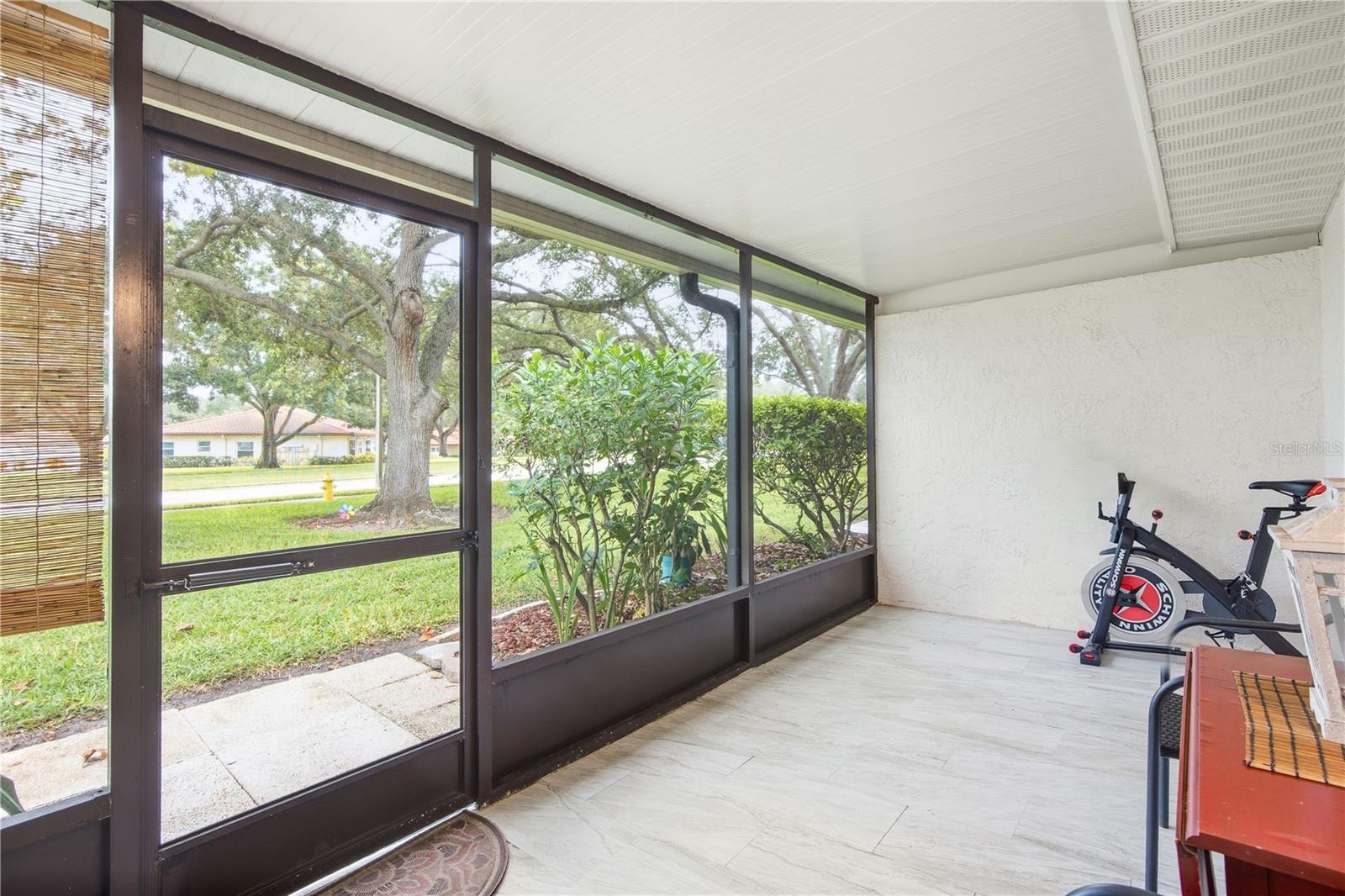 1104 TARRIDON CT — photo 23