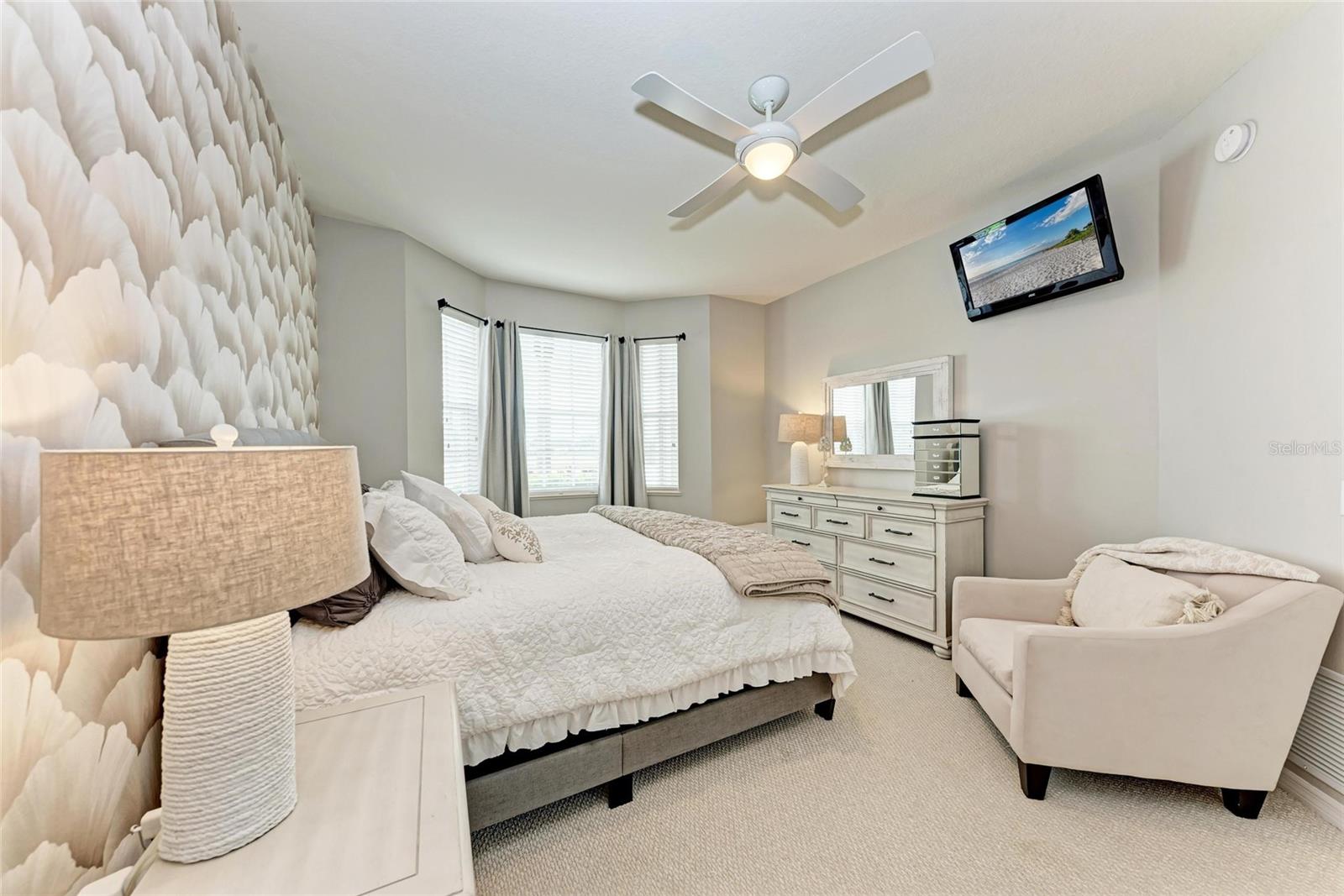 119 WOODBRIDGE DR #103 — photo 24