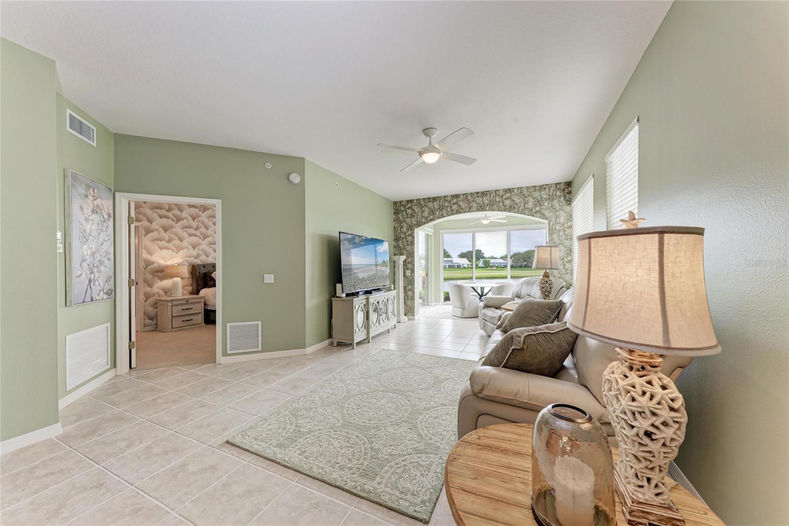 119 WOODBRIDGE DR #103 — photo 13