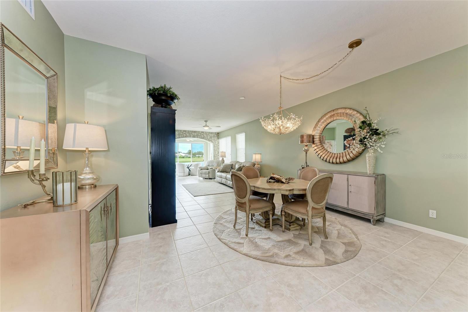 119 WOODBRIDGE DR #103 — photo 11