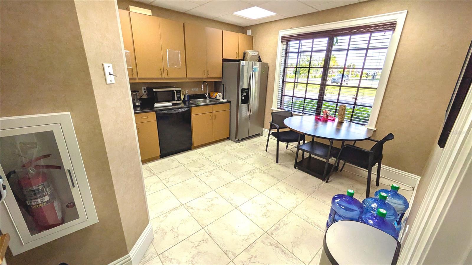 1307 S TAMIAMI TRL — photo 9