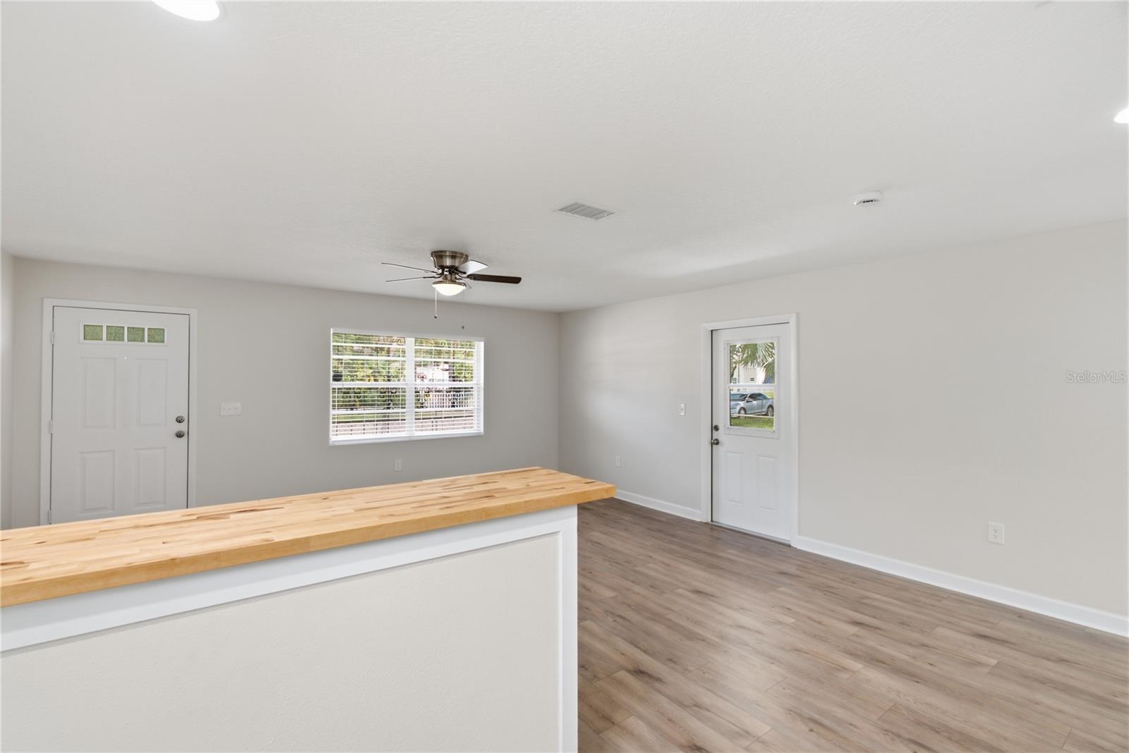 3721 E NORTH BAY ST — photo 14