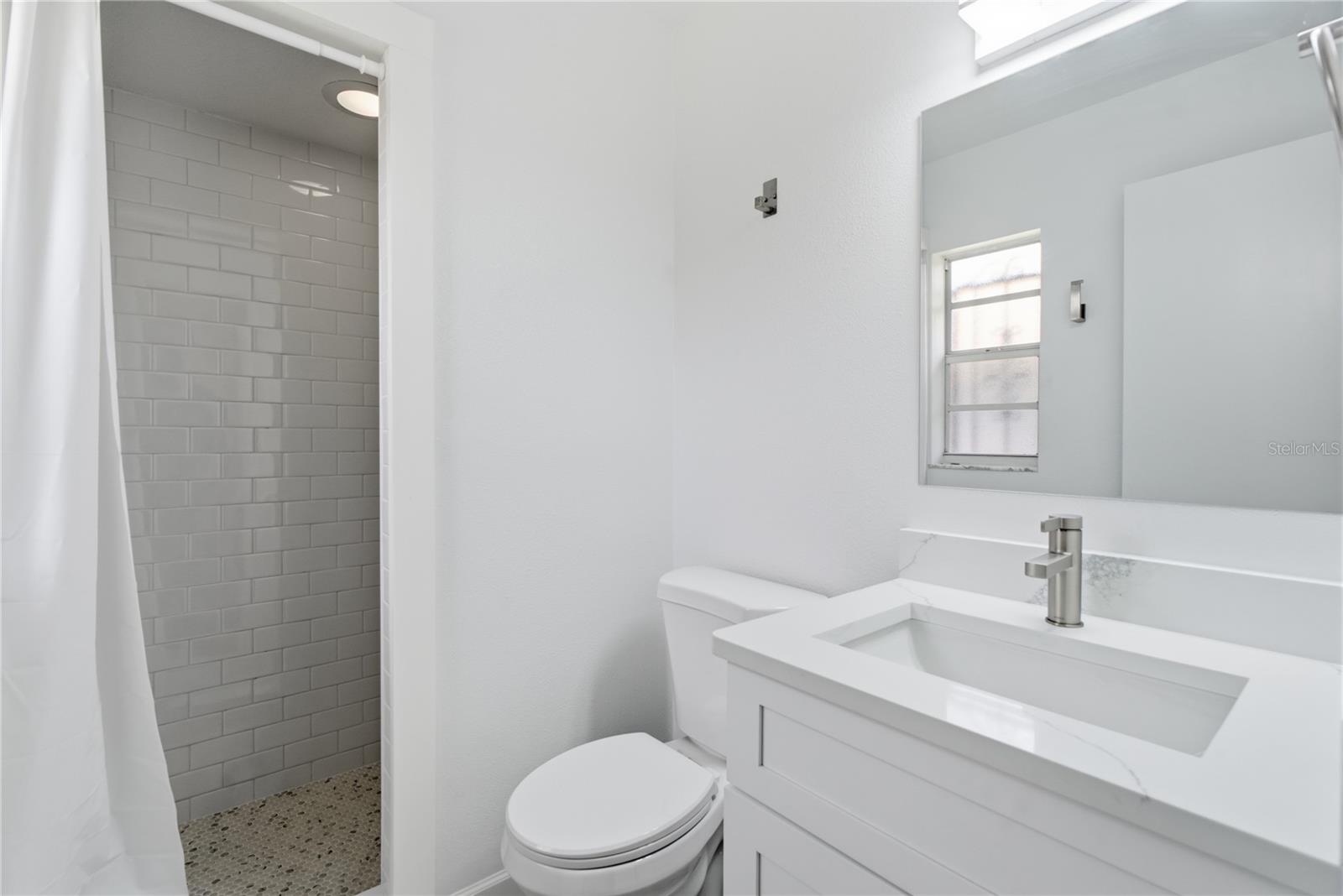 3721 E NORTH BAY ST — photo 18