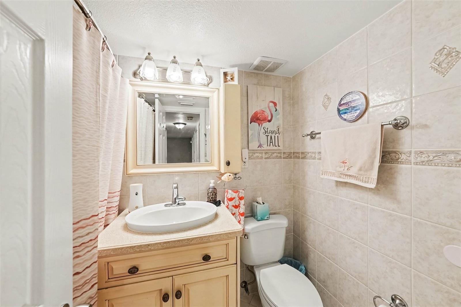 825 S VILLAGE DR N #102 — photo 17
