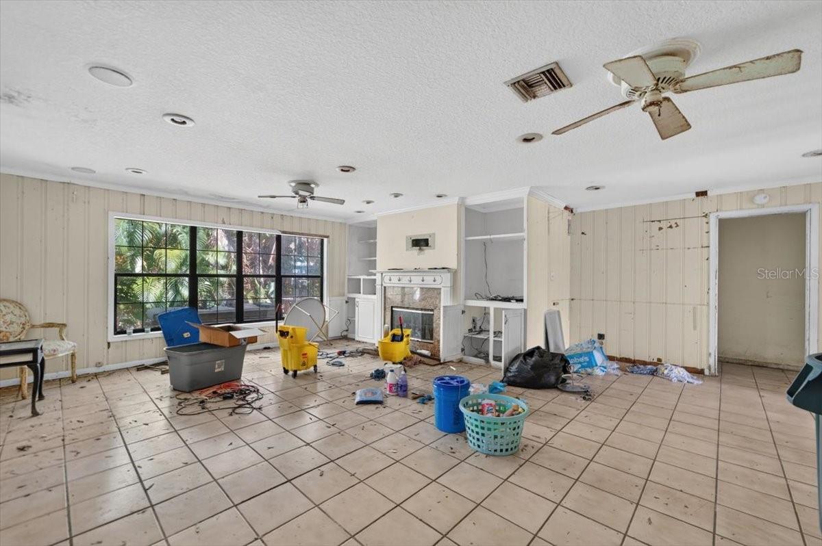 114 W DAVIS BLVD — photo 18