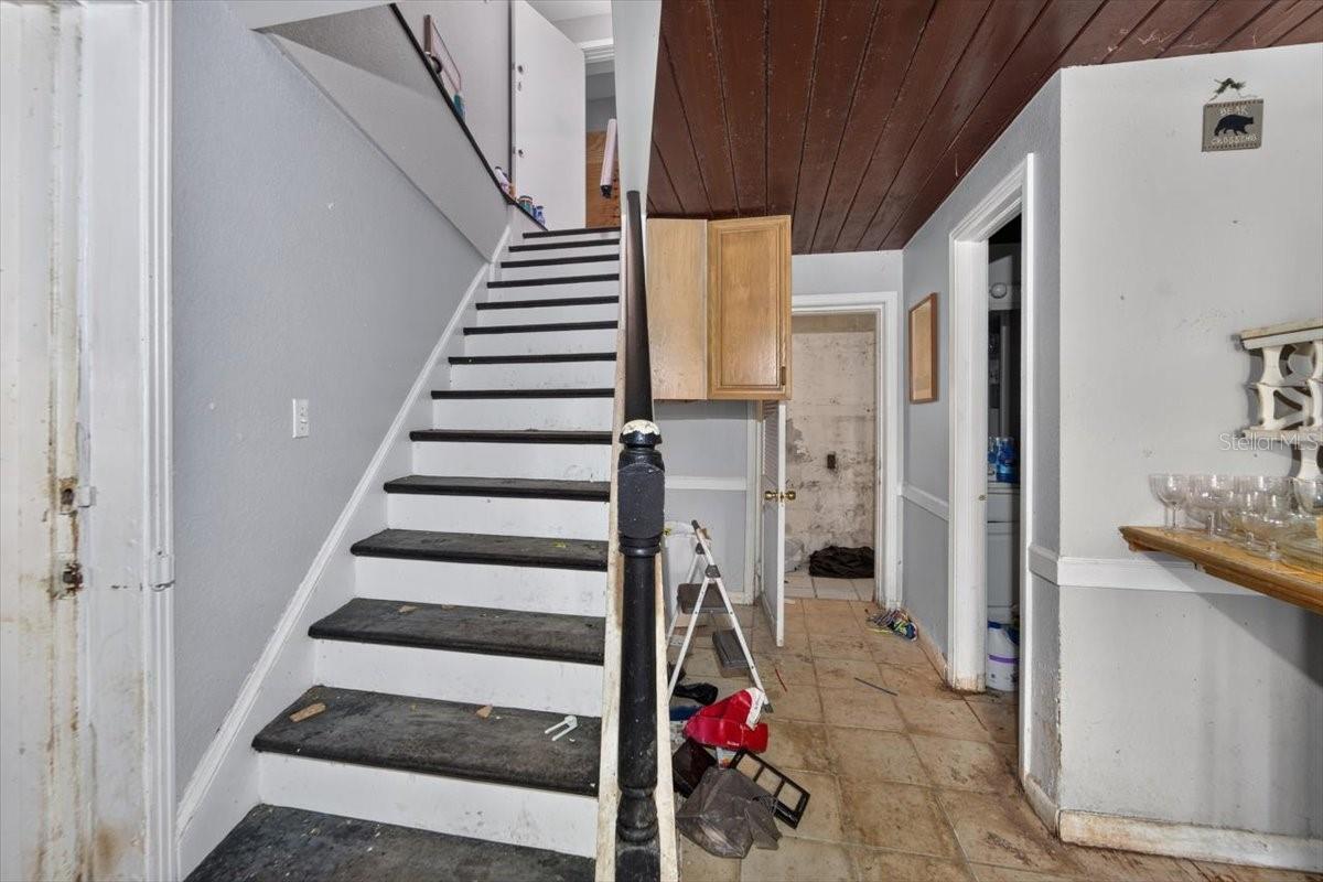 114 W DAVIS BLVD — photo 35