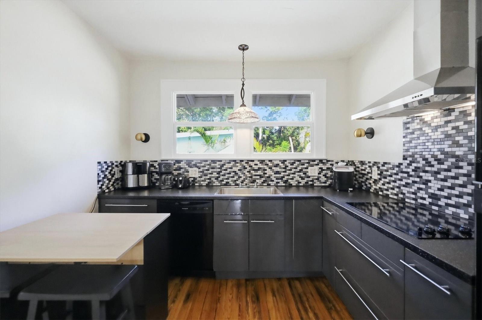 4116 SWIFT RD — photo 16