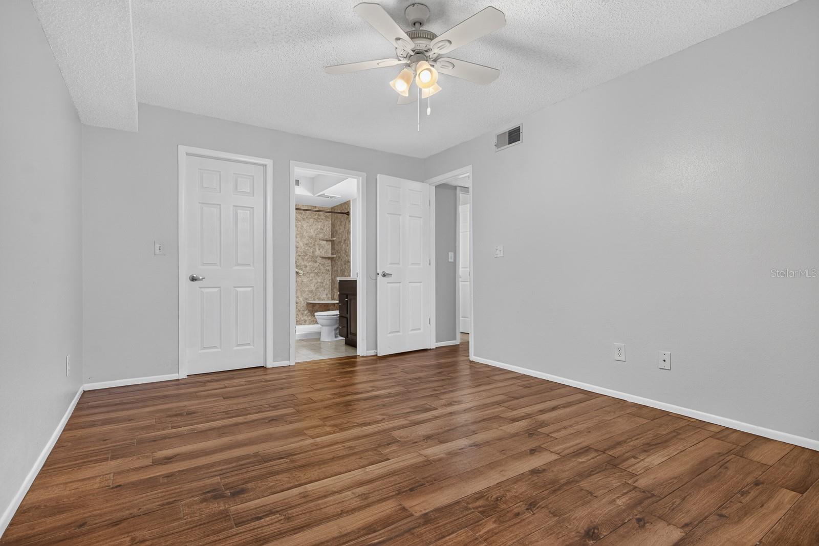 2998 BONAVENTURE CIR #104 — photo 27