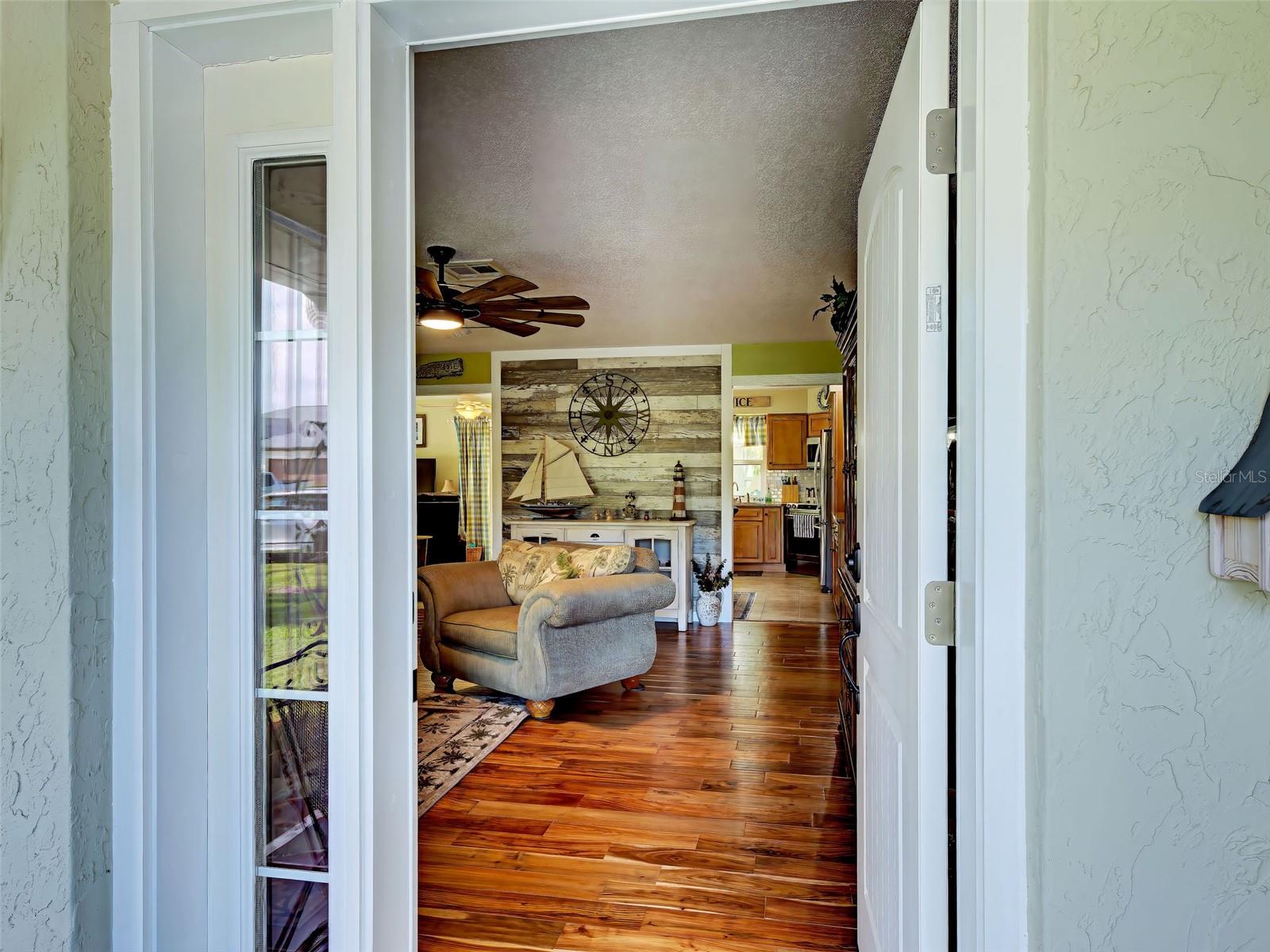 785 CYPRESS RD — photo 11
