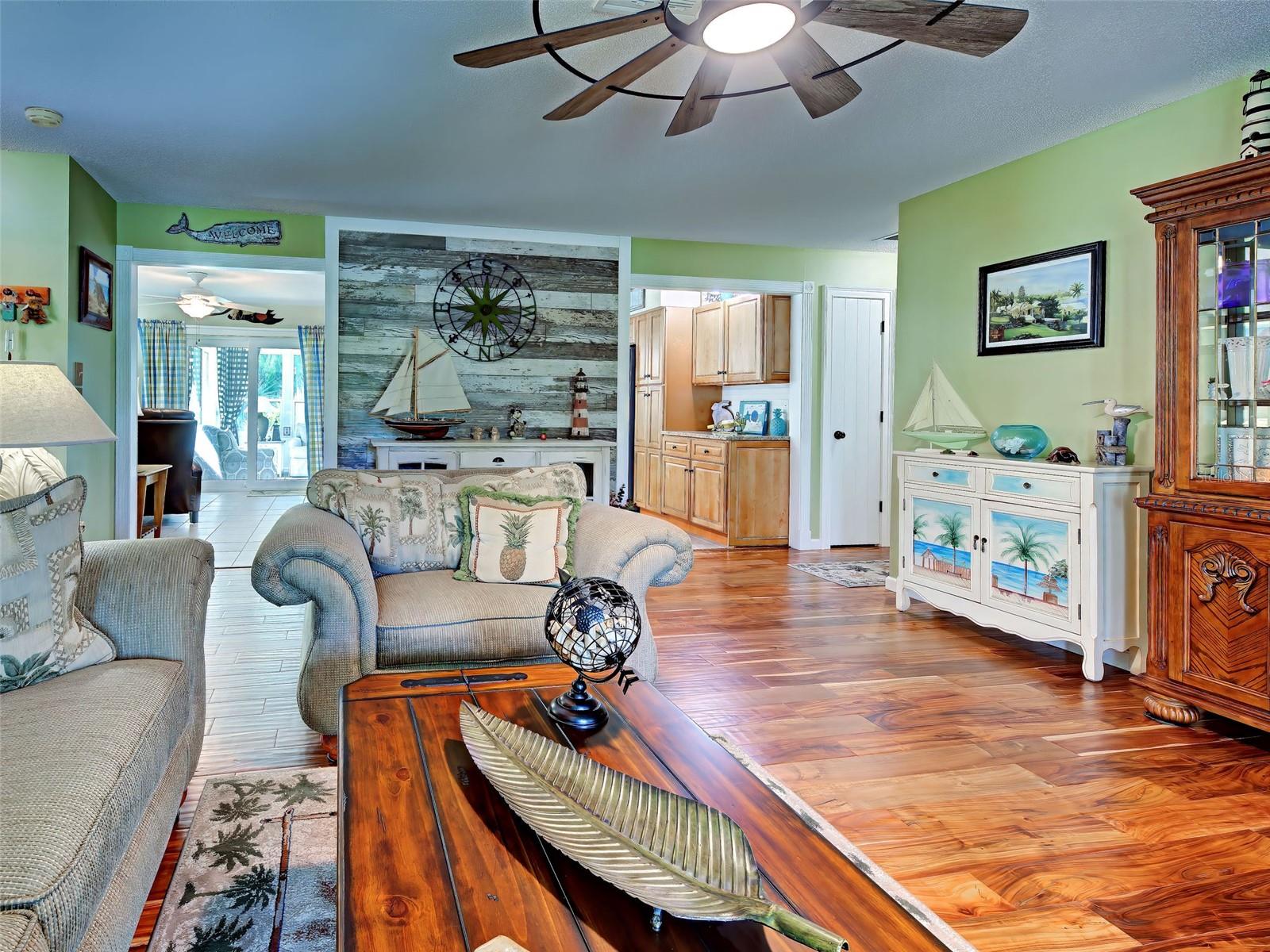 785 CYPRESS RD — photo 12