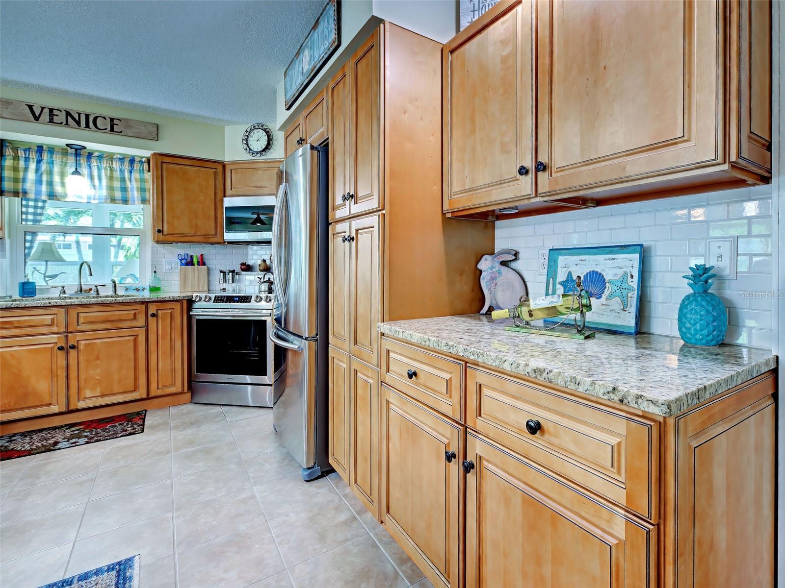 785 CYPRESS RD — photo 19
