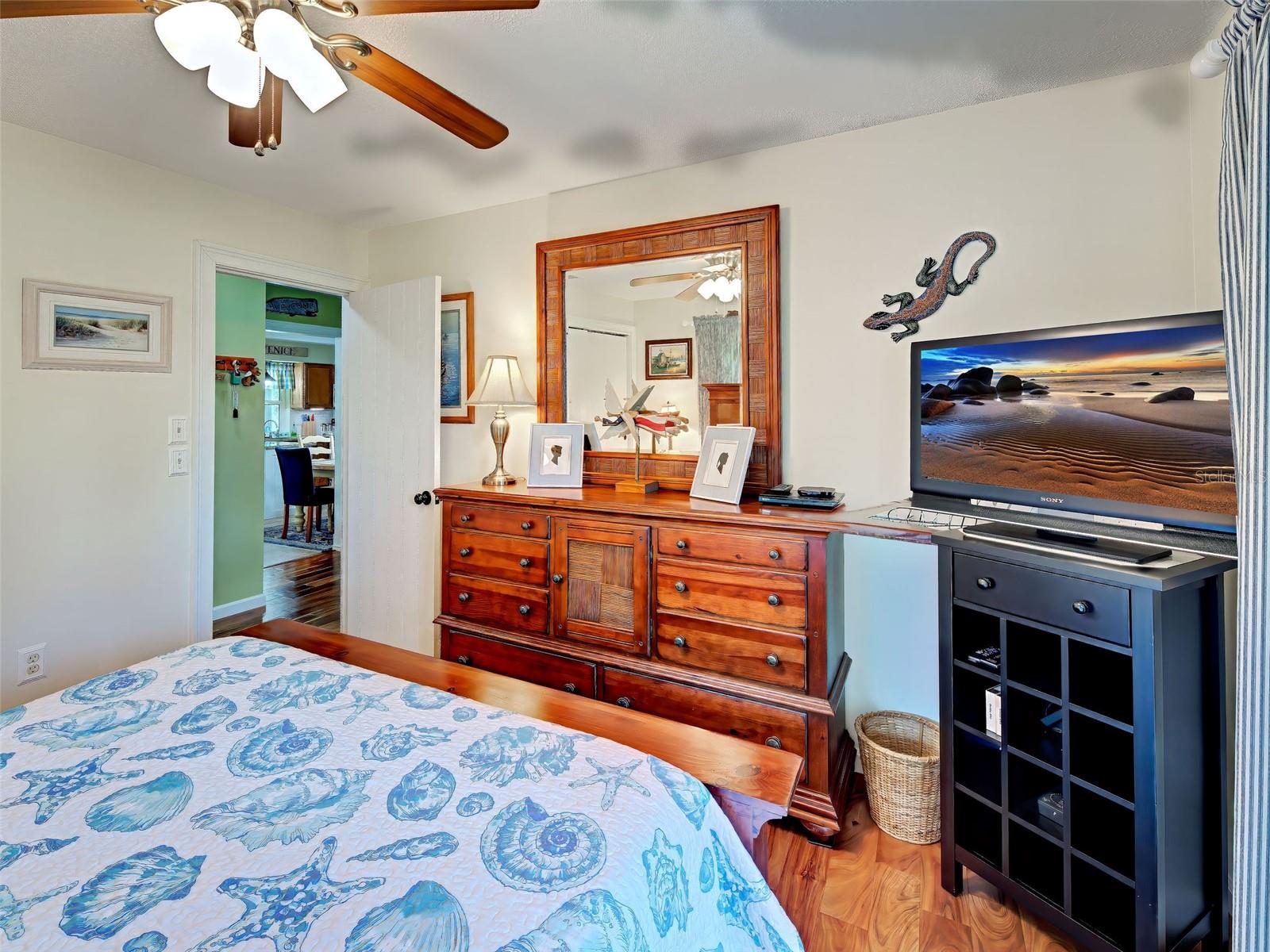 785 CYPRESS RD — photo 35