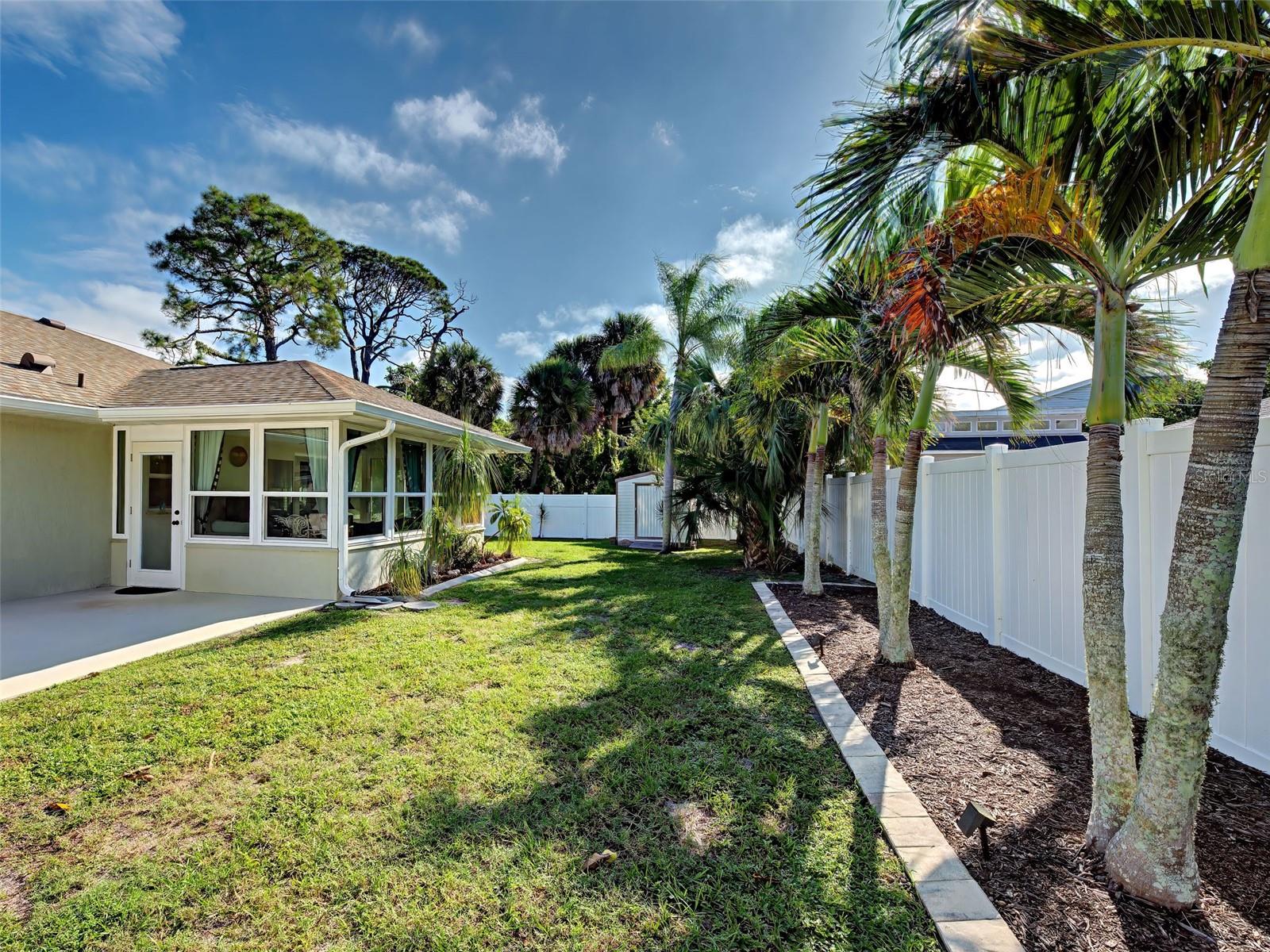 785 CYPRESS RD — photo 6