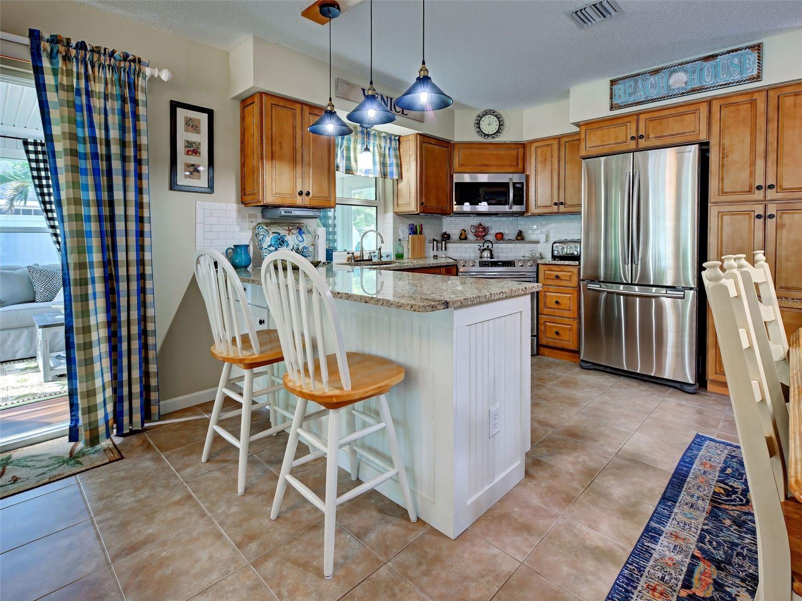 785 CYPRESS RD — photo 20