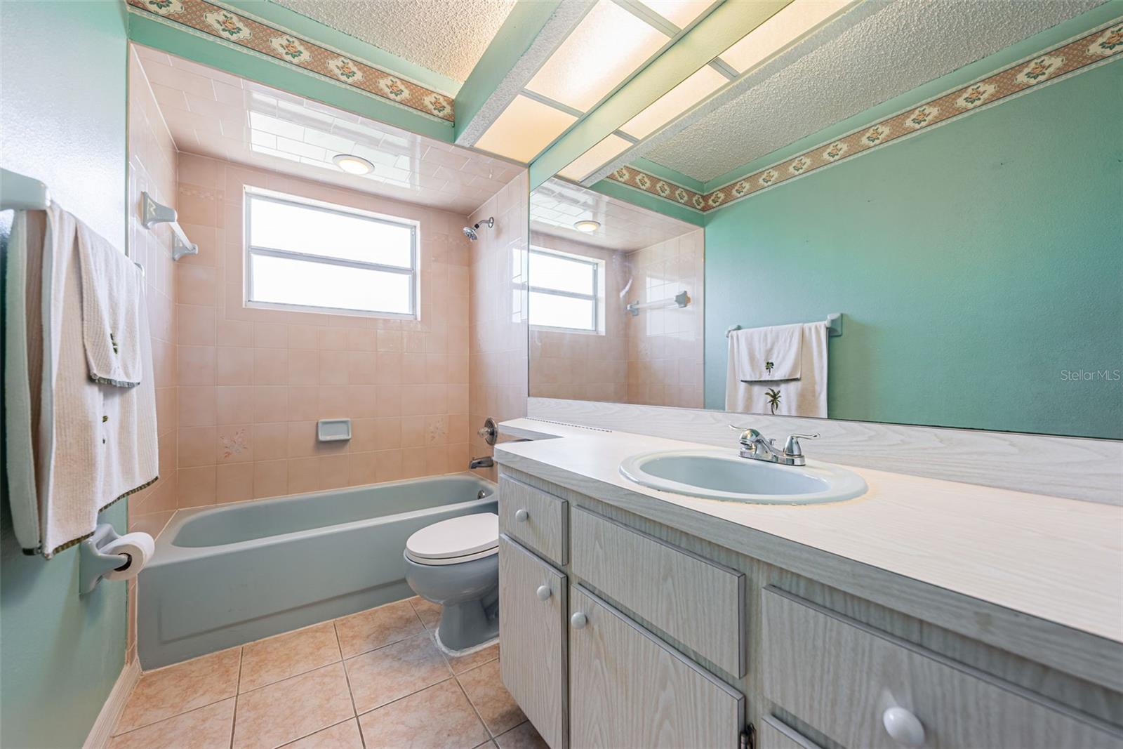 812 HIGH POINT CT — photo 30