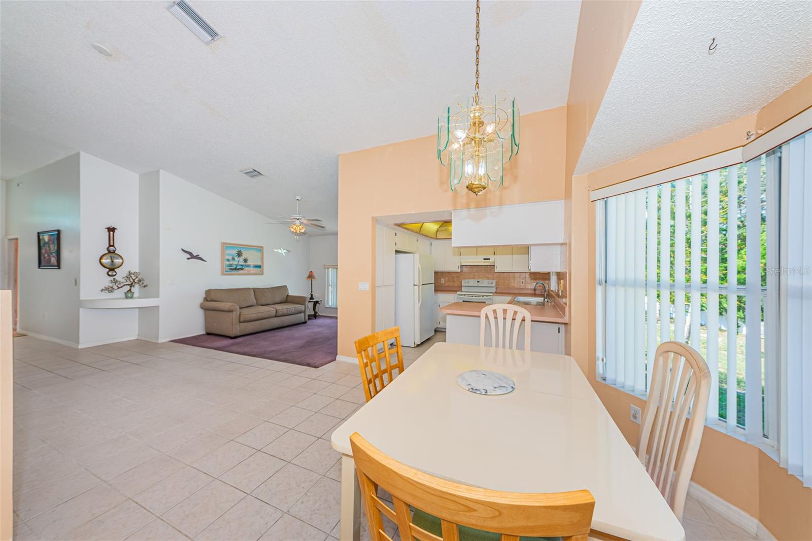 812 HIGH POINT CT — photo 21