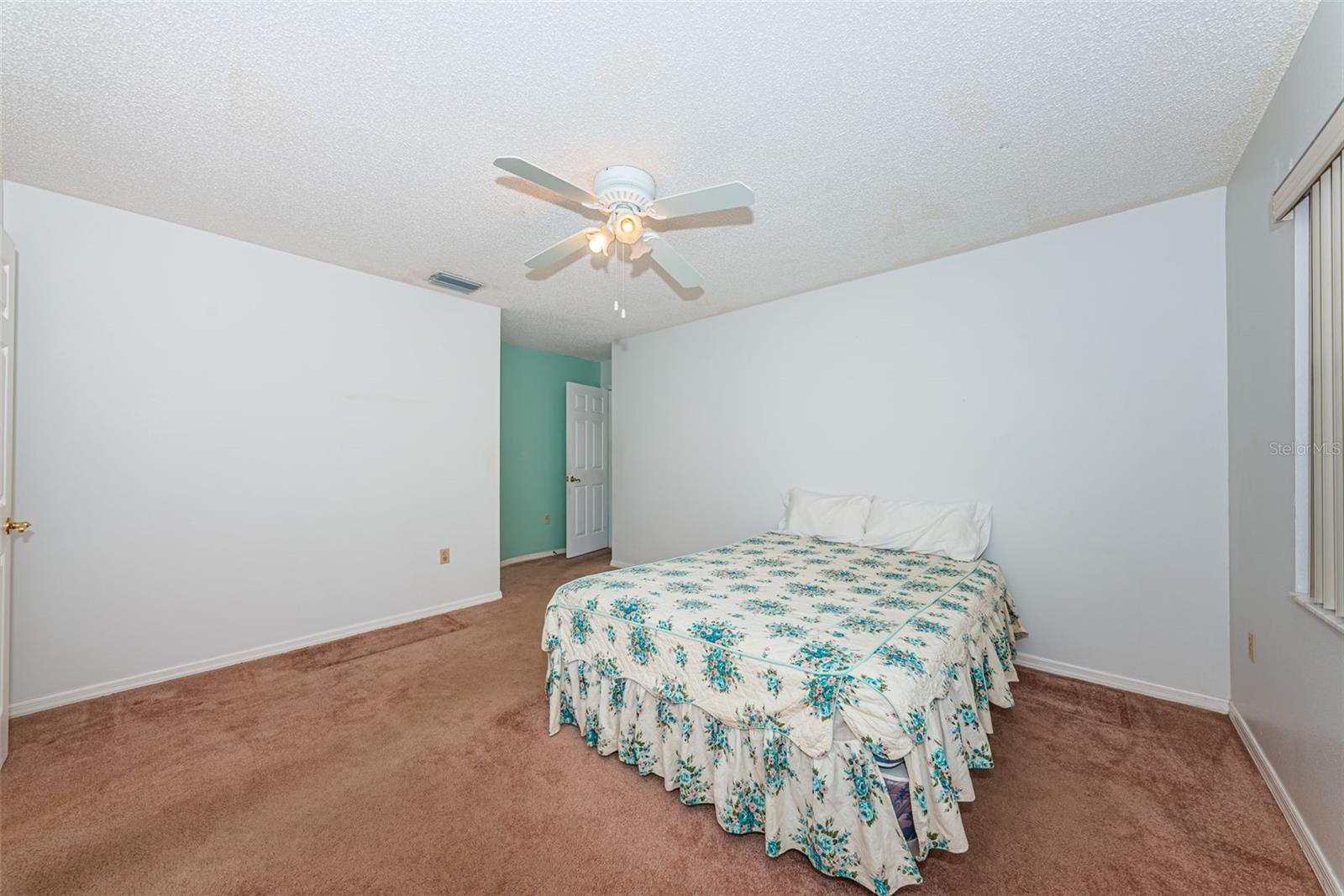812 HIGH POINT CT — photo 23