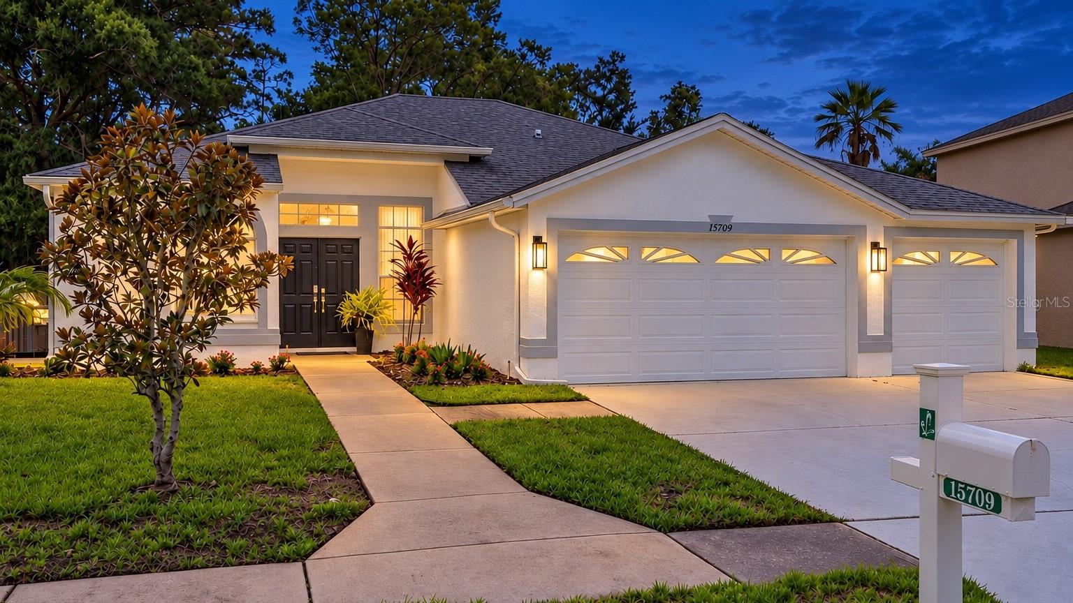 15709 MUIRFIELD DR — photo 2