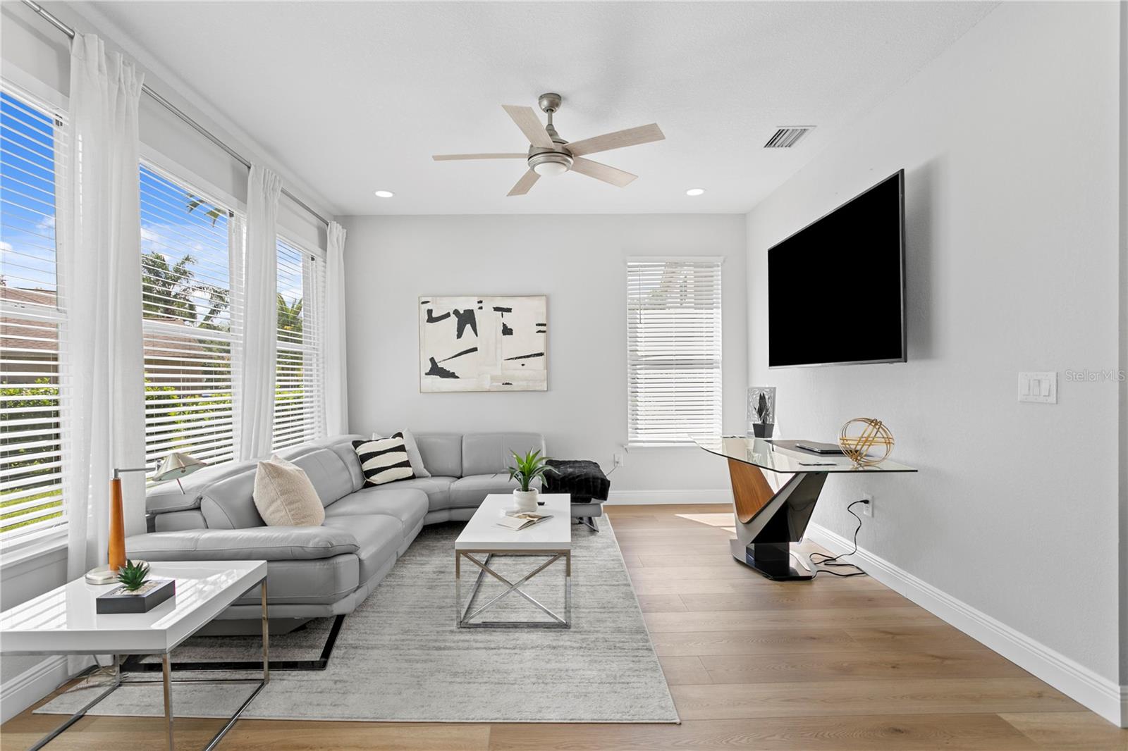 15709 MUIRFIELD DR — photo 35