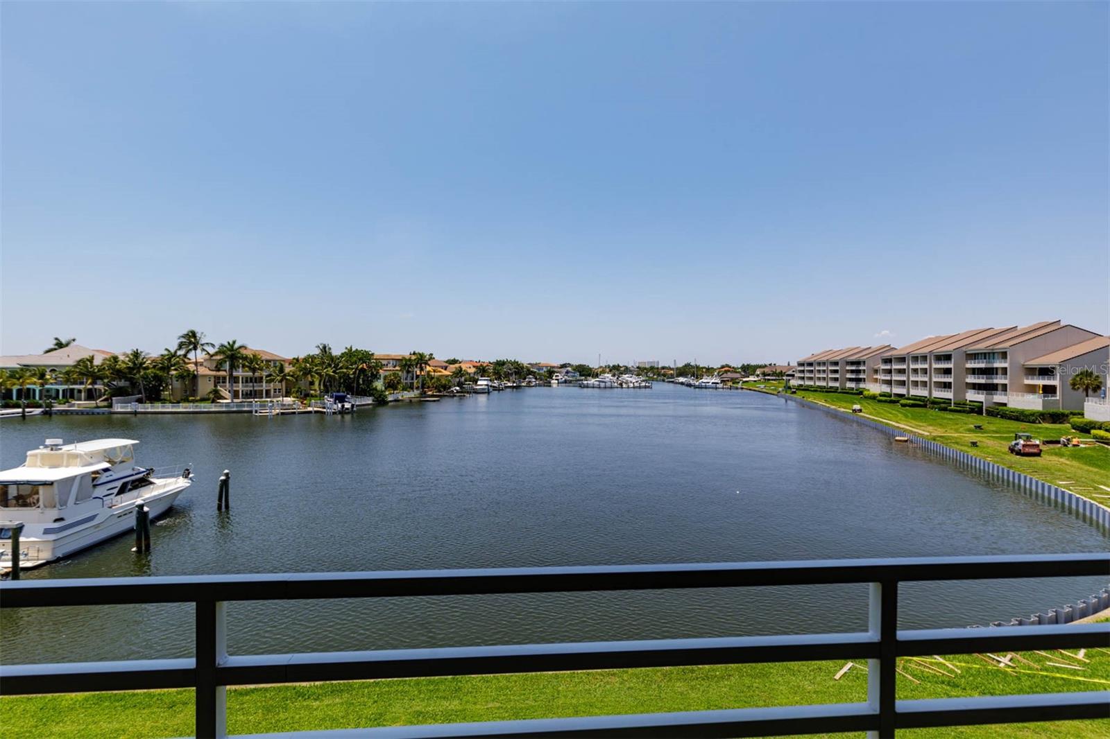 2775 KIPPS COLONY DR S #205 — photo 34