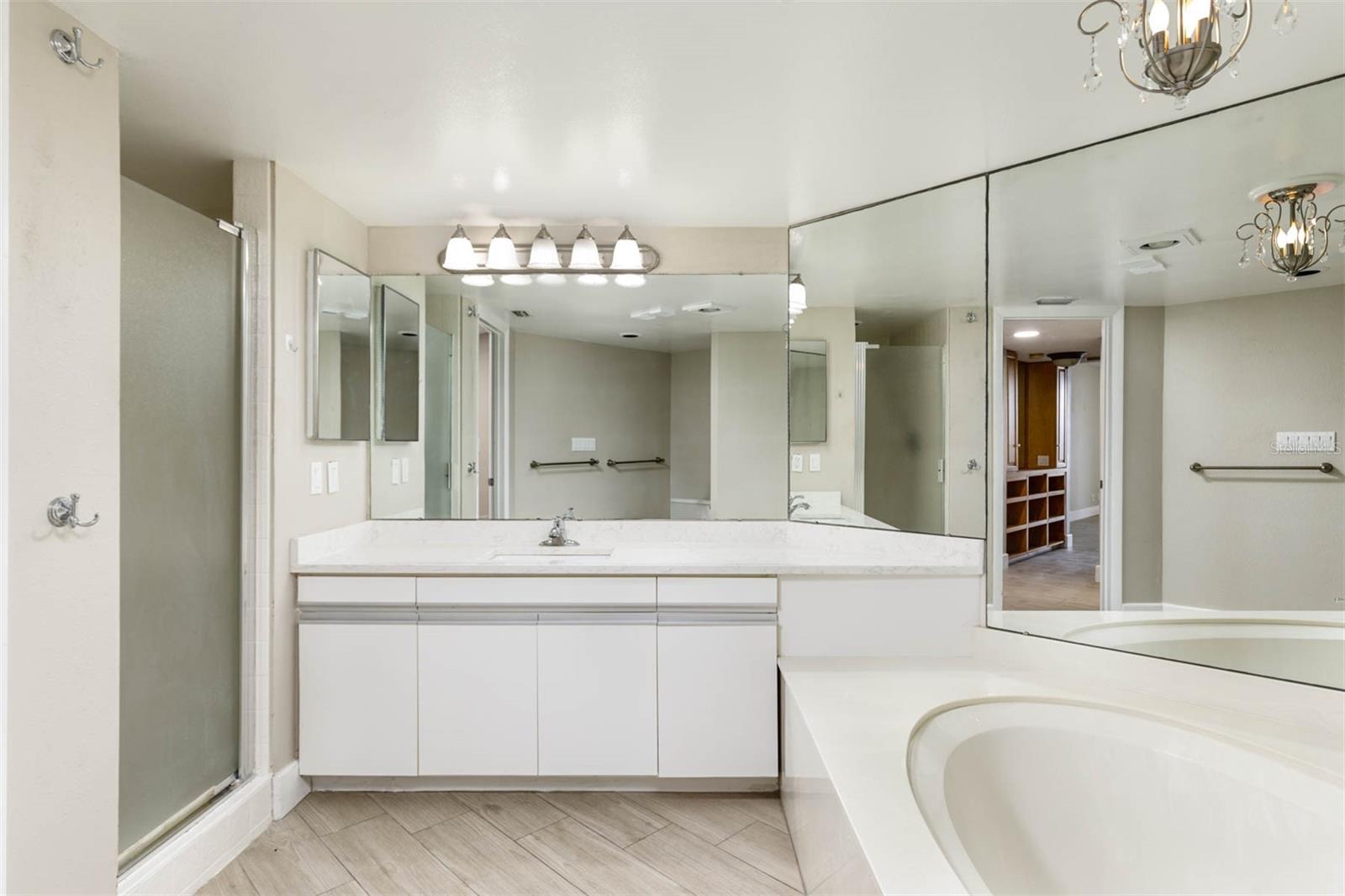 2775 KIPPS COLONY DR S #205 — photo 22