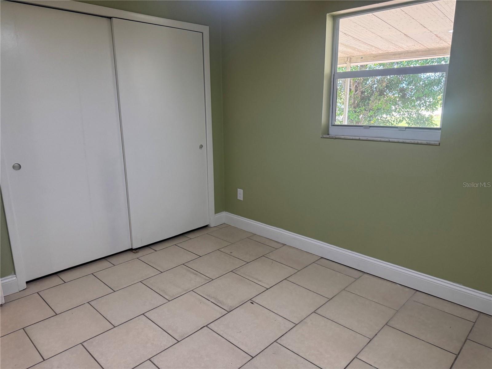 530 BRIARWOOD RD — photo 19