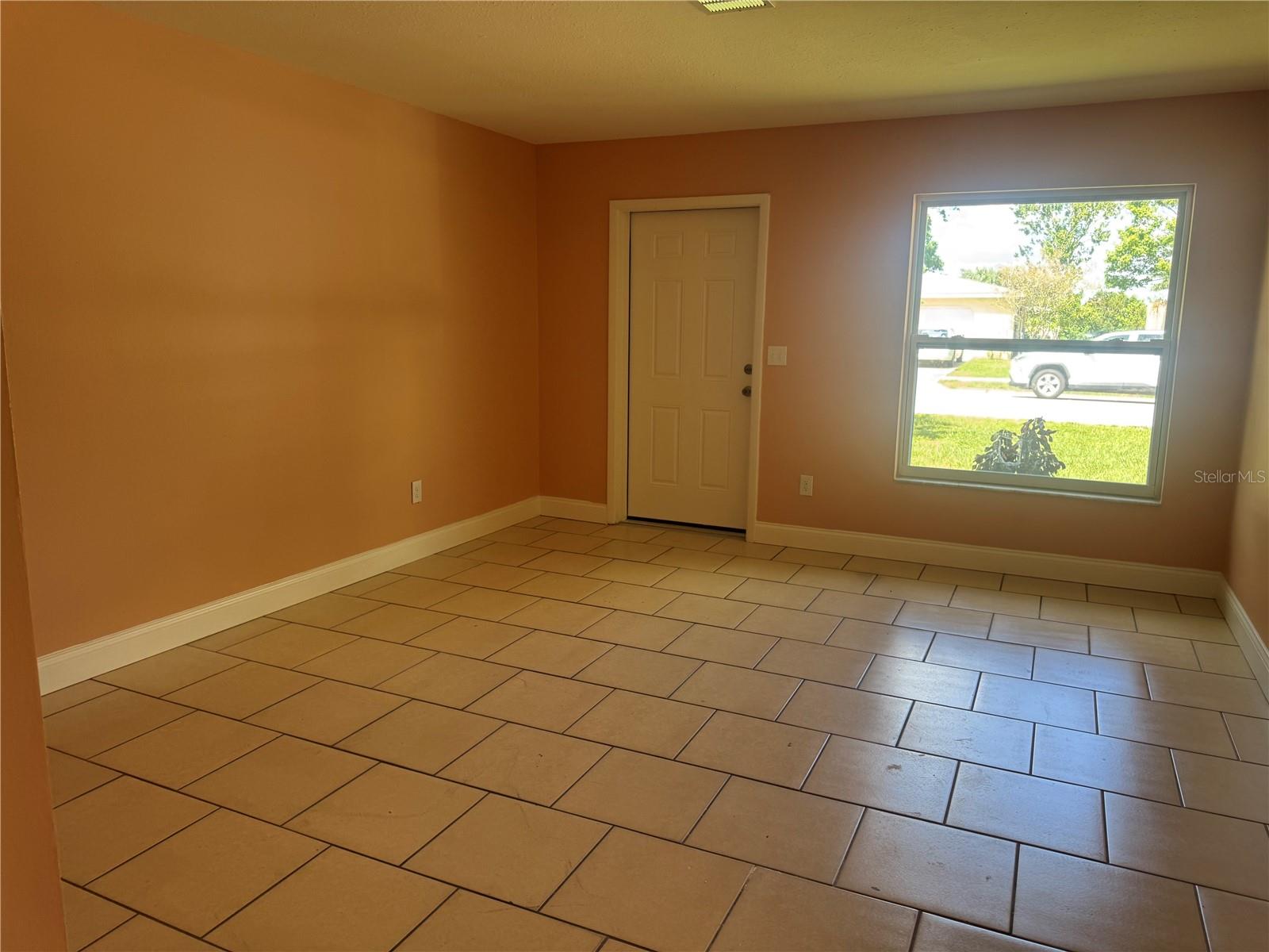 530 BRIARWOOD RD — photo 17