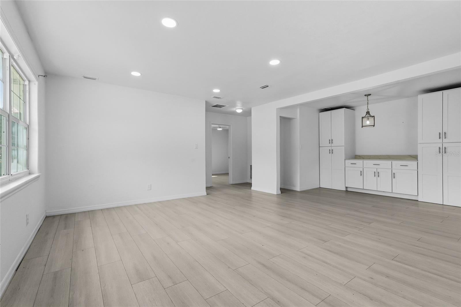 2901 POPLAR ST — photo 8