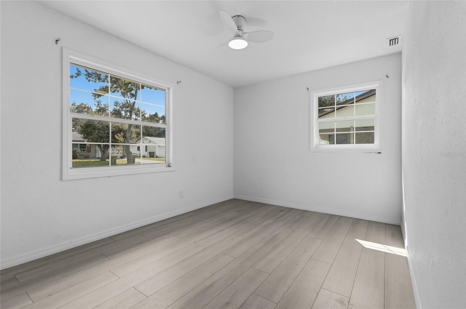 2901 POPLAR ST — photo 22
