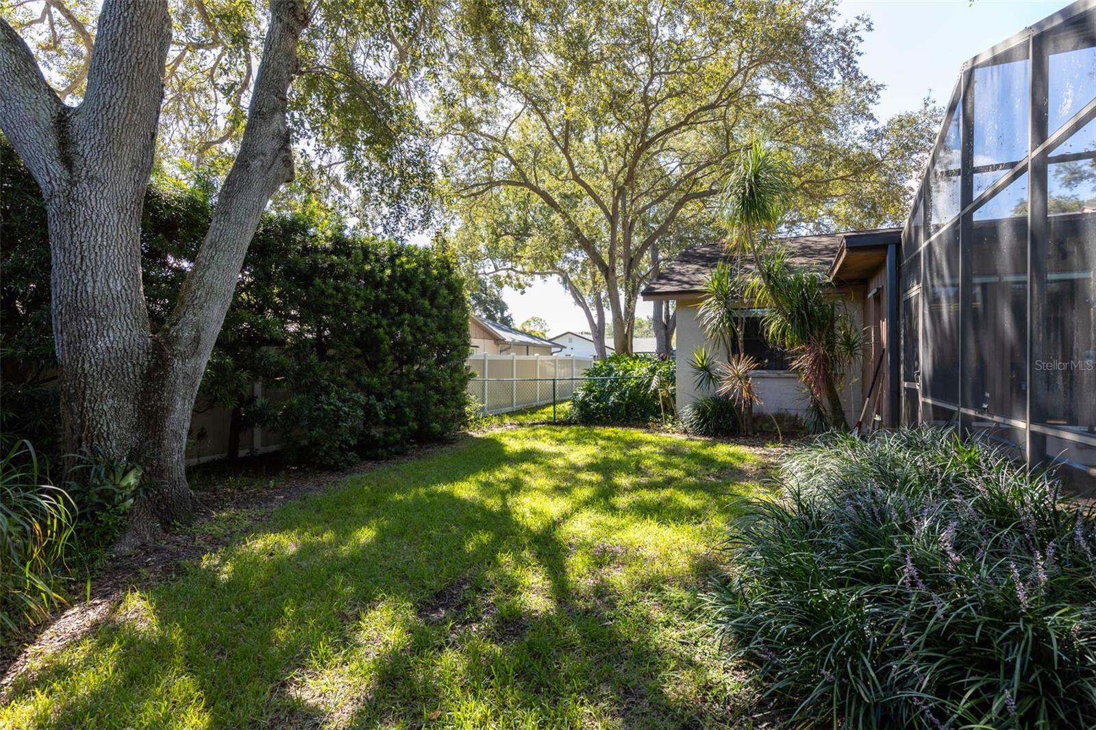 3011 ENISGLEN DR — photo 26