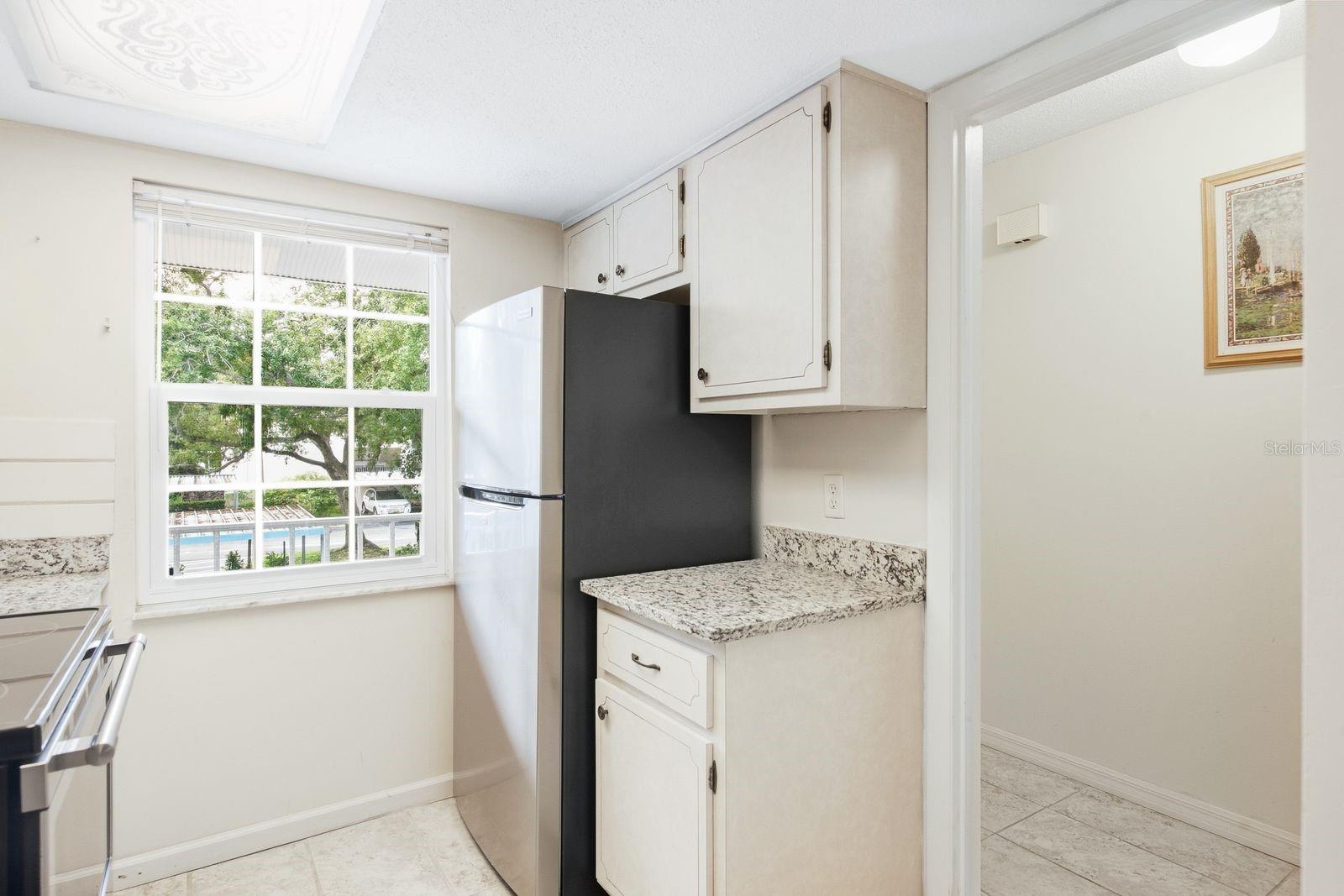 300 CLYDE LN #209 — photo 9