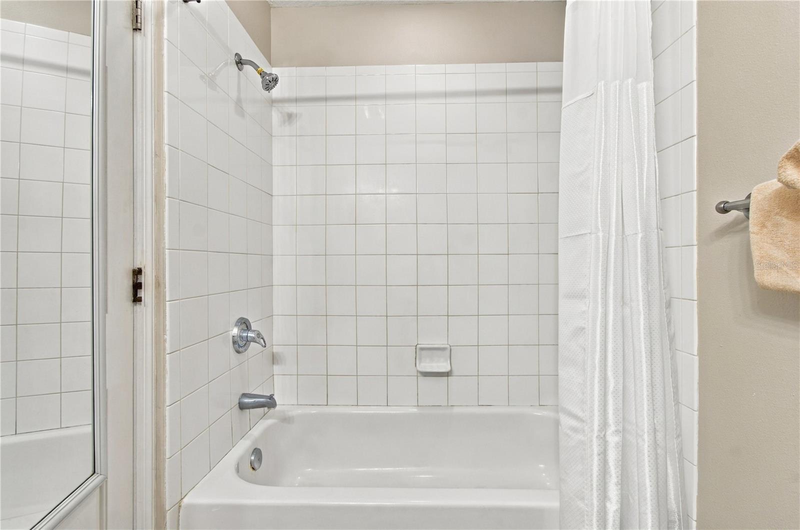 13235 GULF BLVD #409 — photo 17