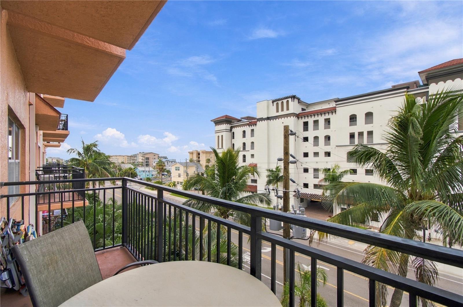 13235 GULF BLVD #409 — photo 3