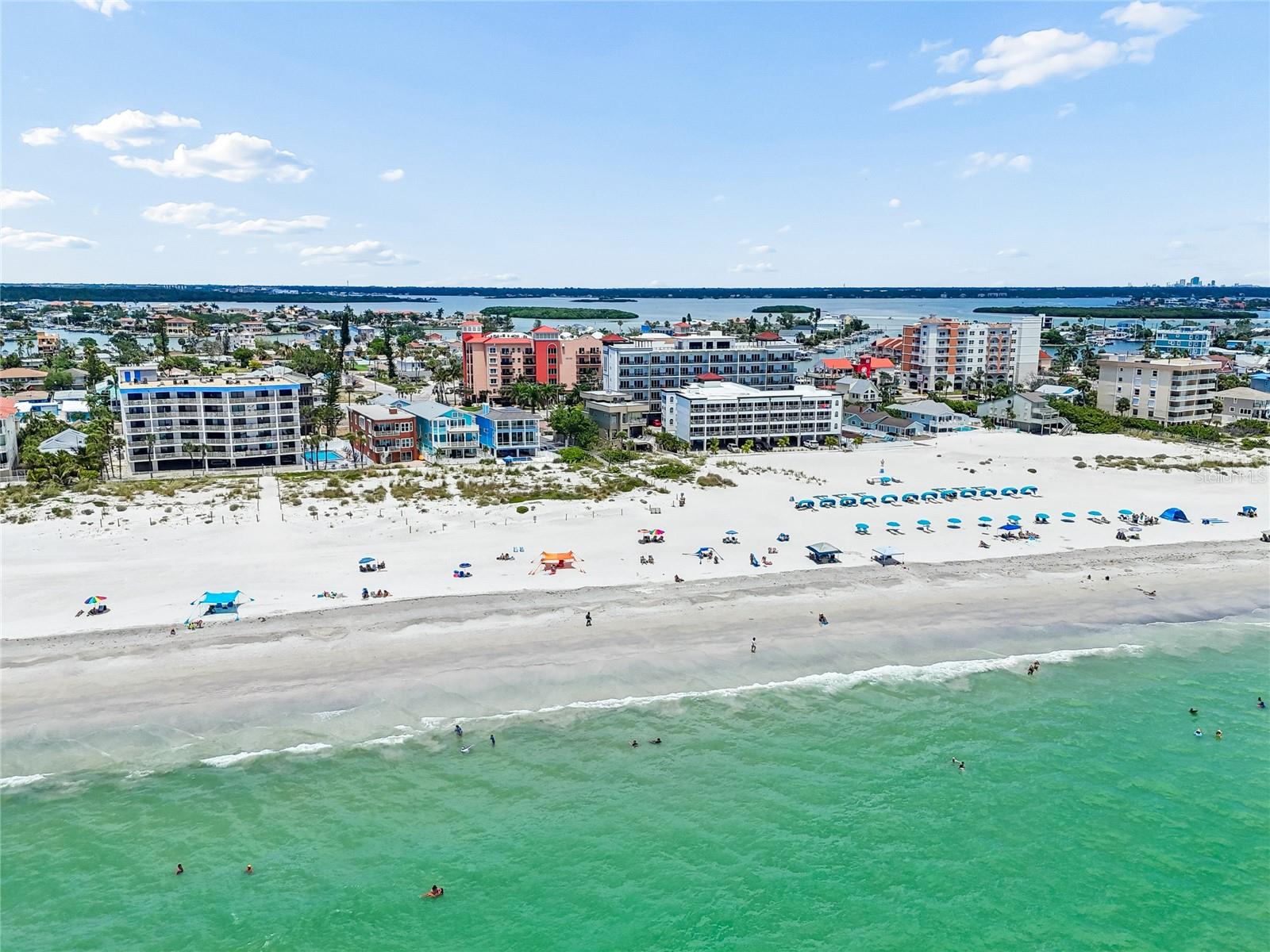 13235 GULF BLVD #409 — photo 31