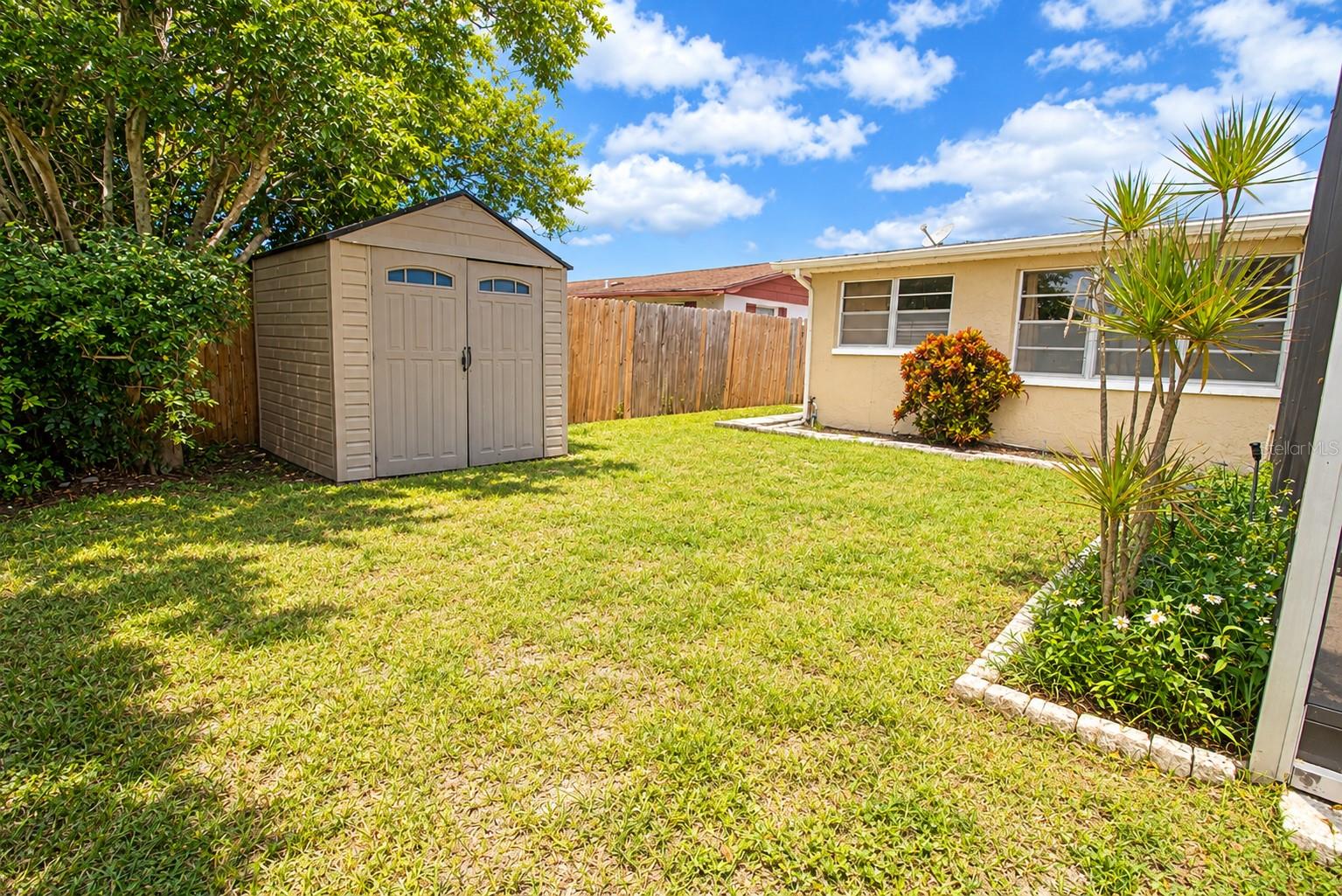 7310 IVANHOE DR — photo 26
