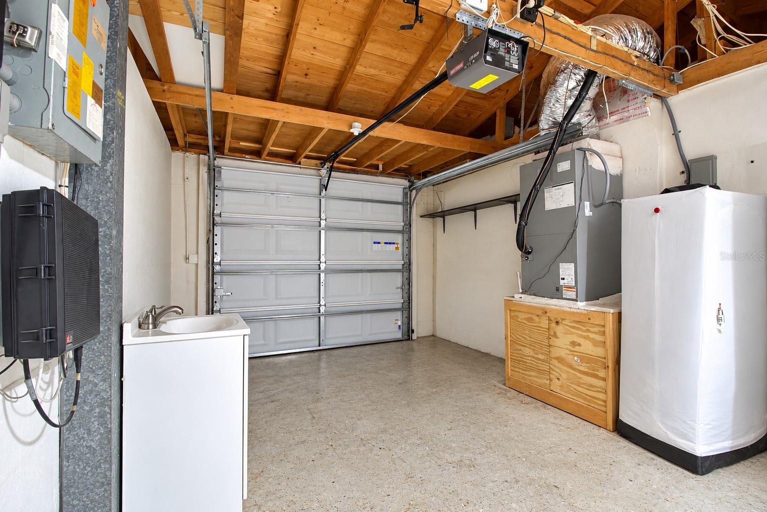 7310 IVANHOE DR — photo 29