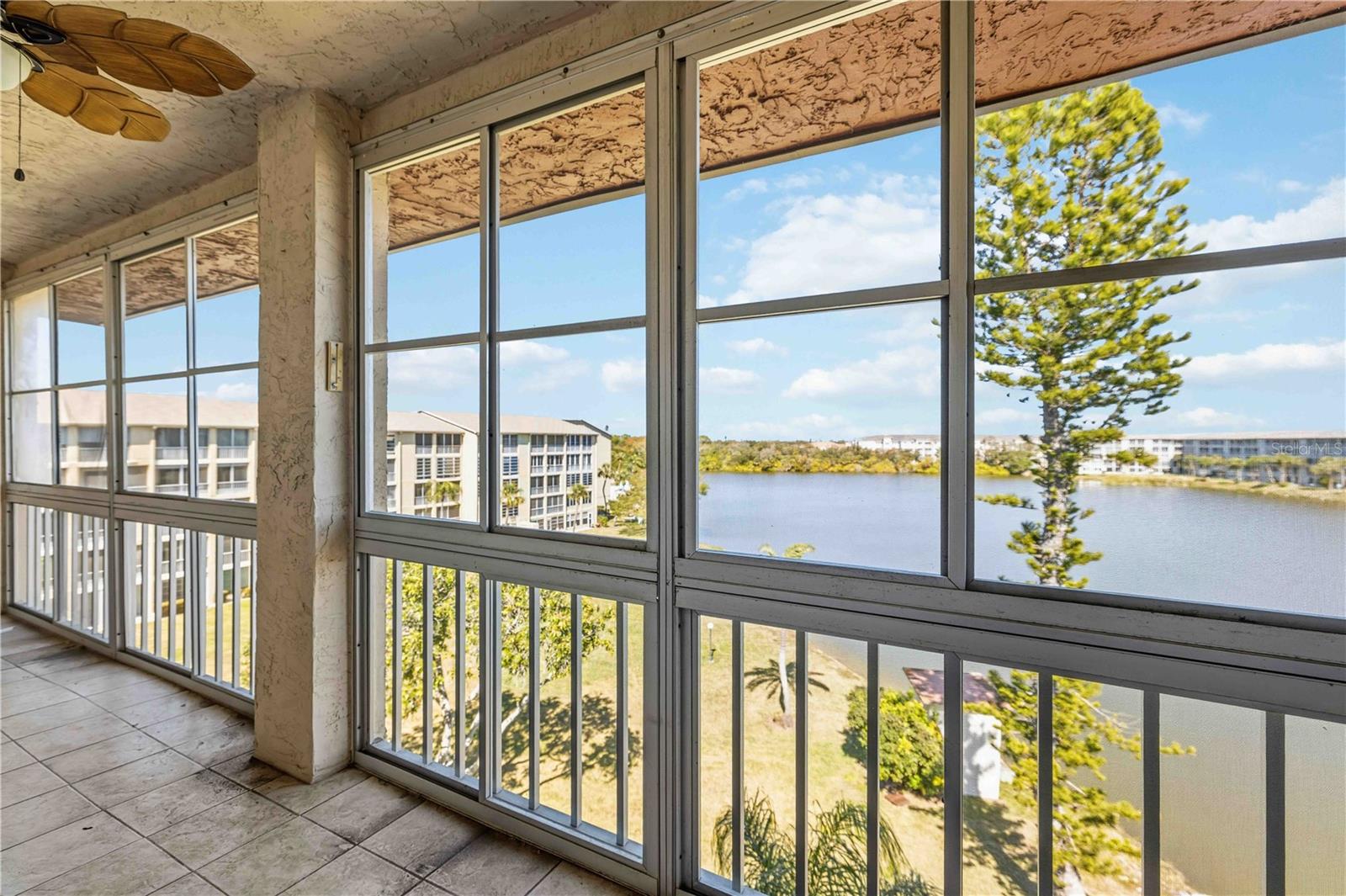 3983 LAKE BAYSHORE DR #F-508 — photo 33