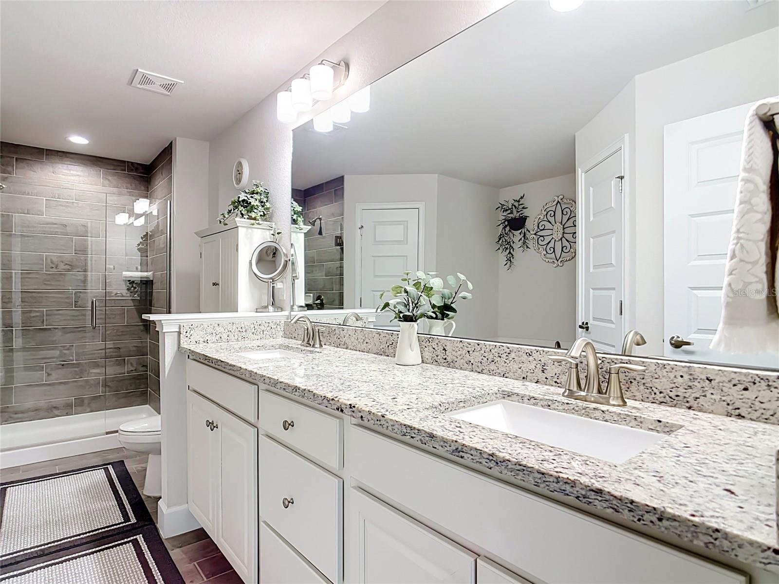 2461 S CRANBERRY BLVD — photo 36