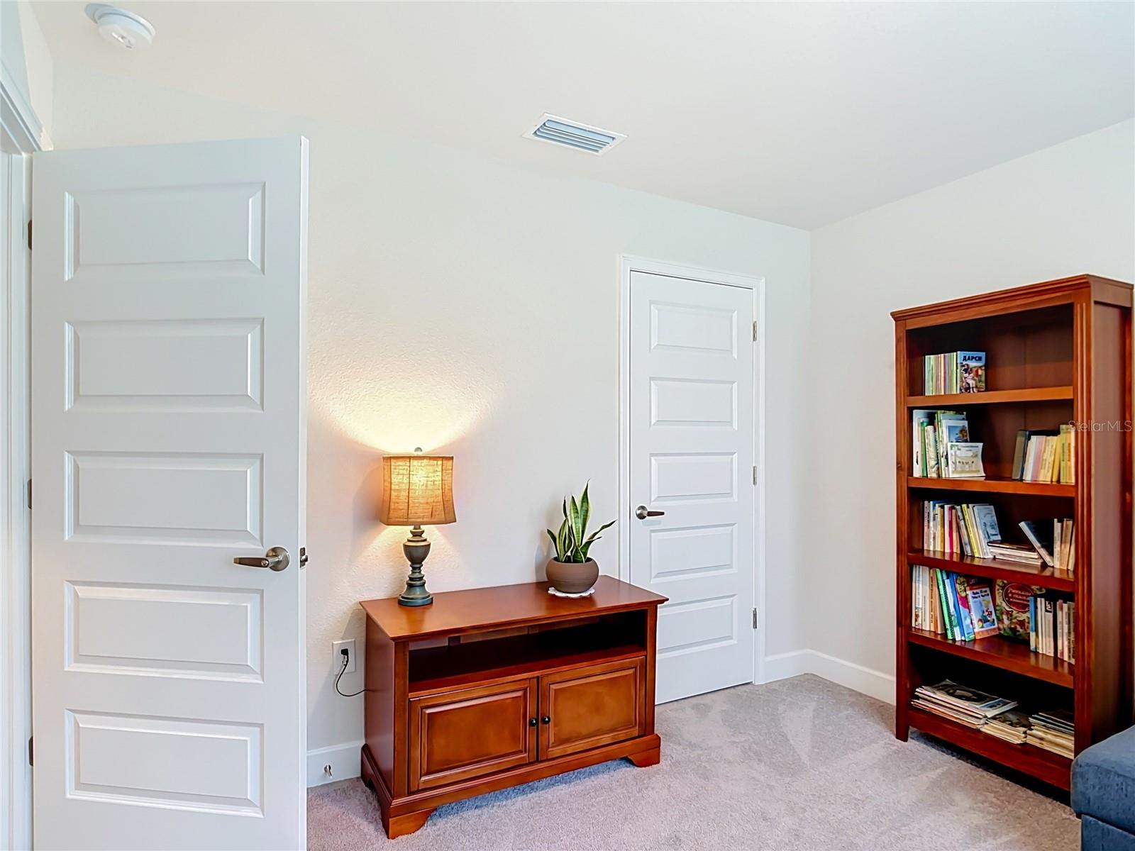 2461 S CRANBERRY BLVD — photo 47