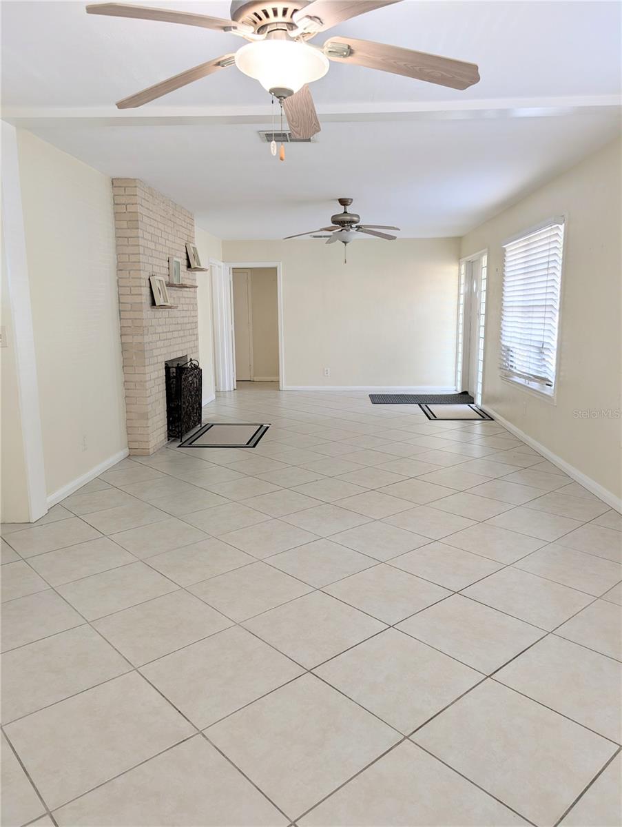 1010 INDIAN BEACH DR — photo 3