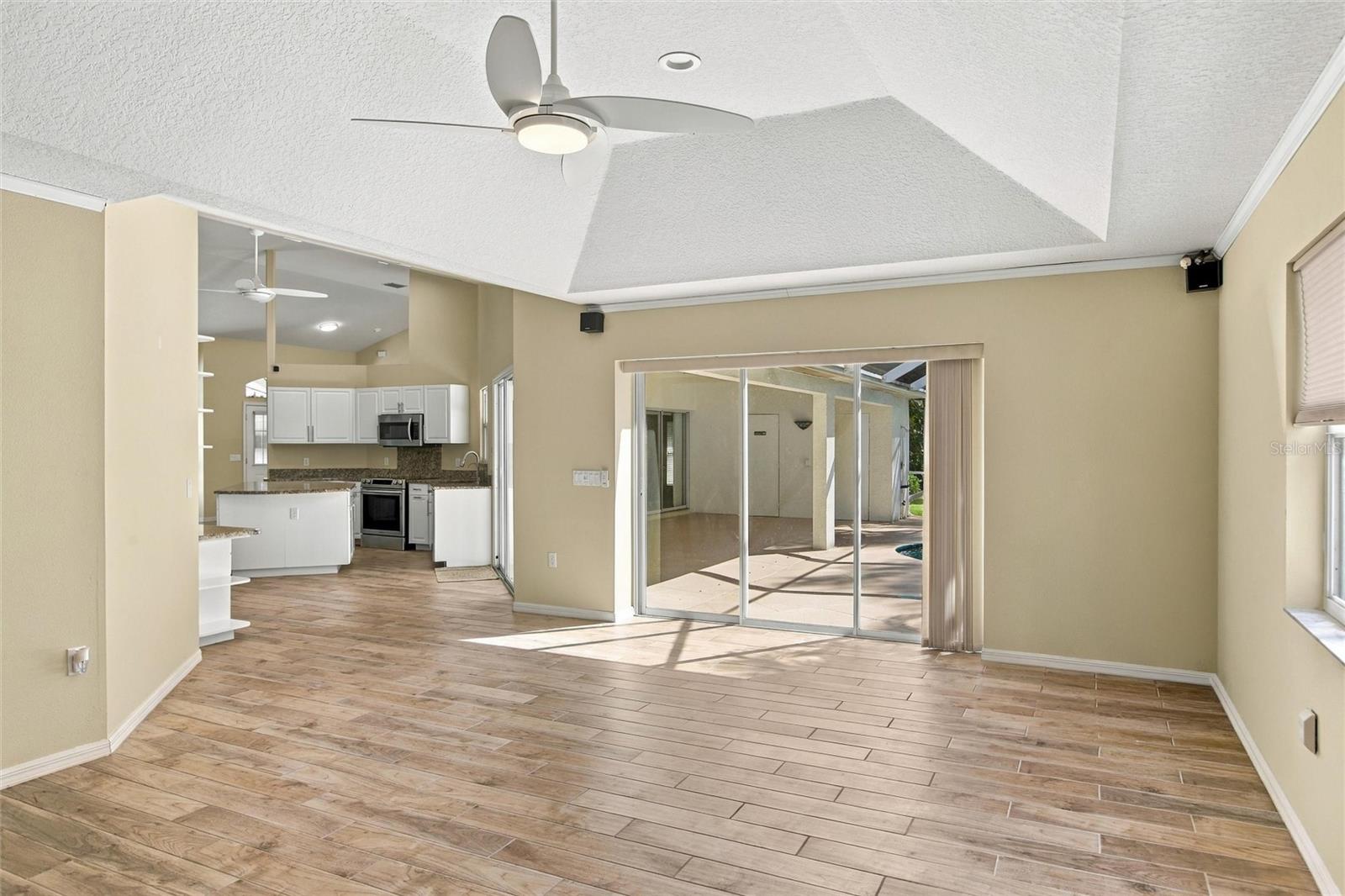 1225 OAK TREE LN — photo 46