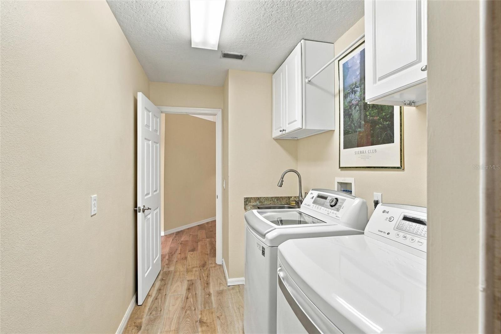 1225 OAK TREE LN — photo 54