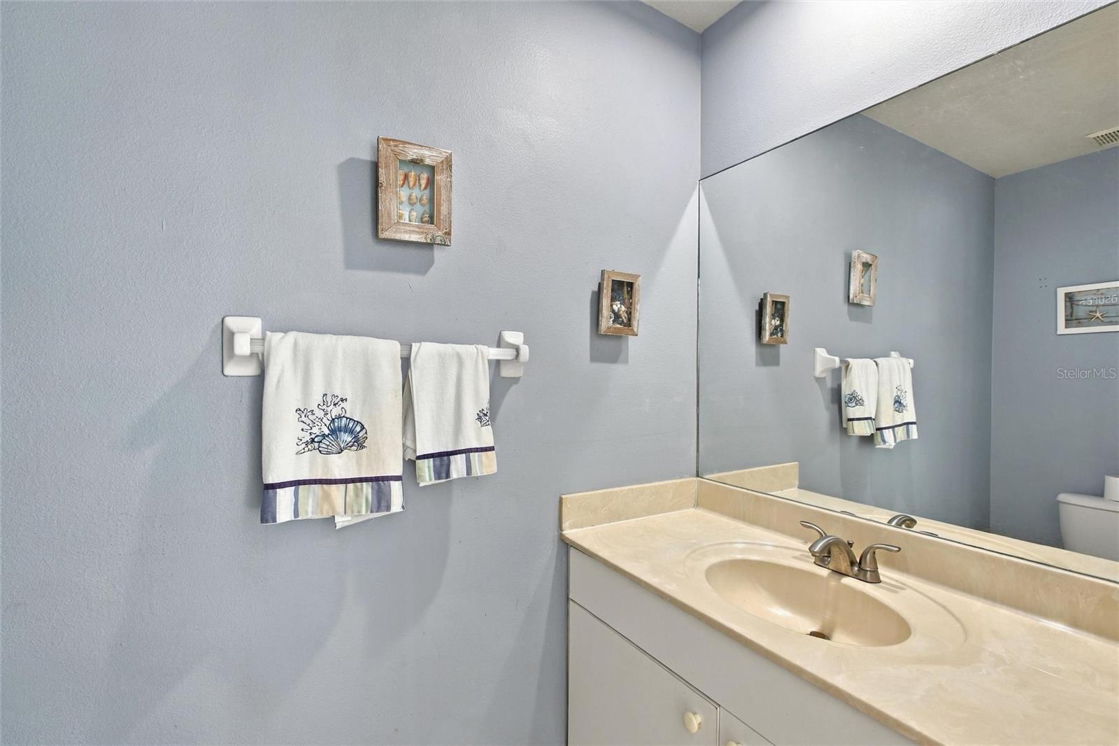 1225 OAK TREE LN — photo 30